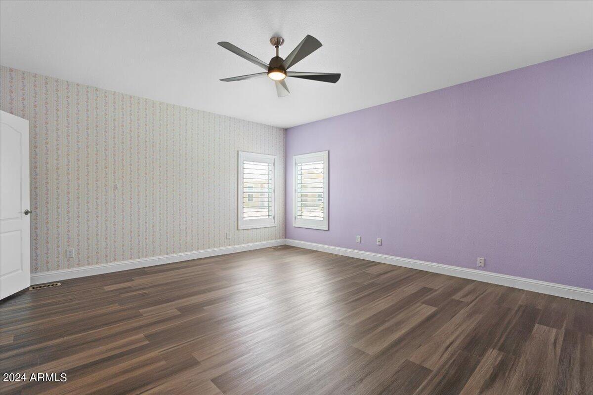 1051 E Four Street Property Photo 23