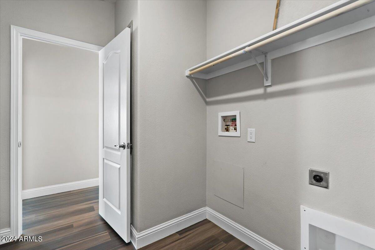 1051 E Four Street Property Photo 29