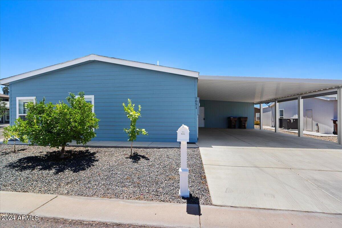 1051 E Four Street Property Photo 35