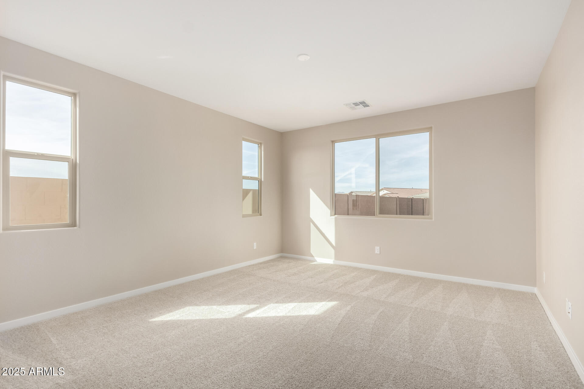 21614 N Daniel Drive Property Photo 10