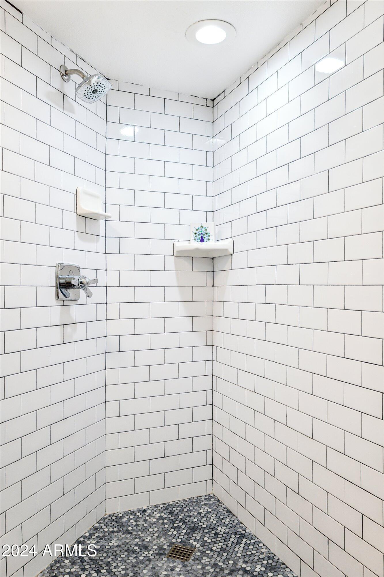 5035 N 10th Place Property Photo 15