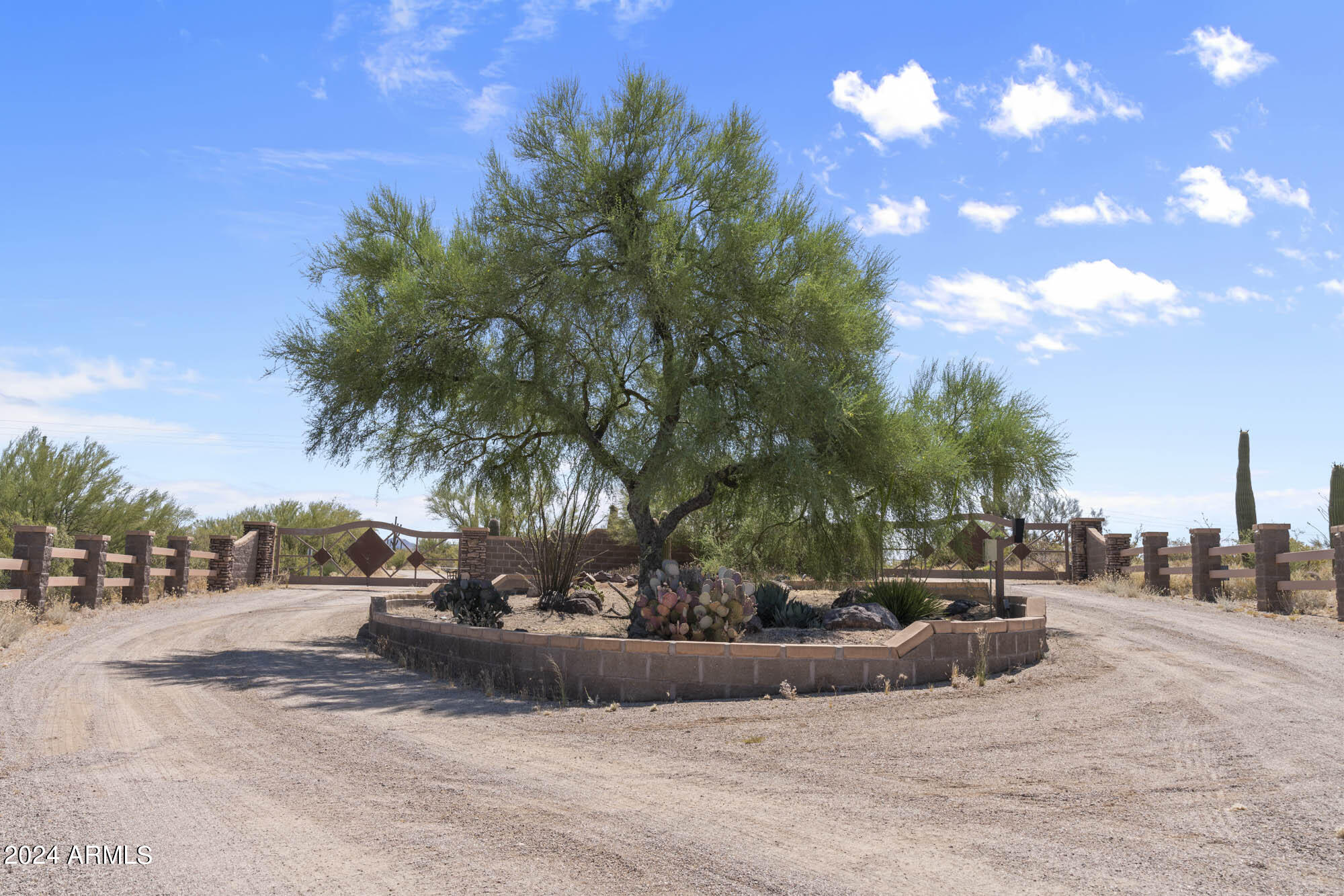 45400 E Painted Sky Drive Property Photo 1