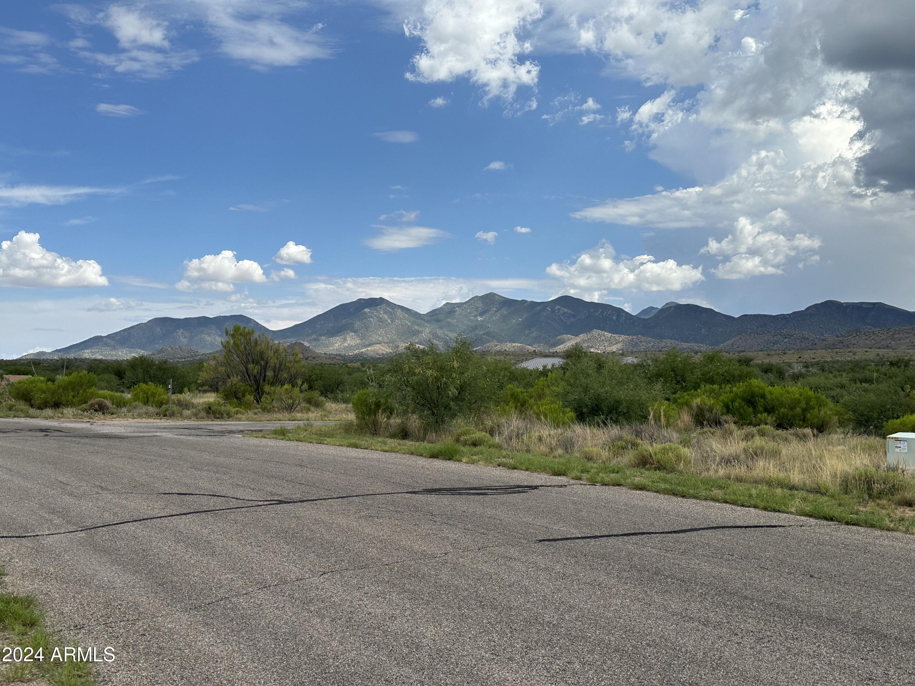 0 W Horse Ride Loop Property Photo 3