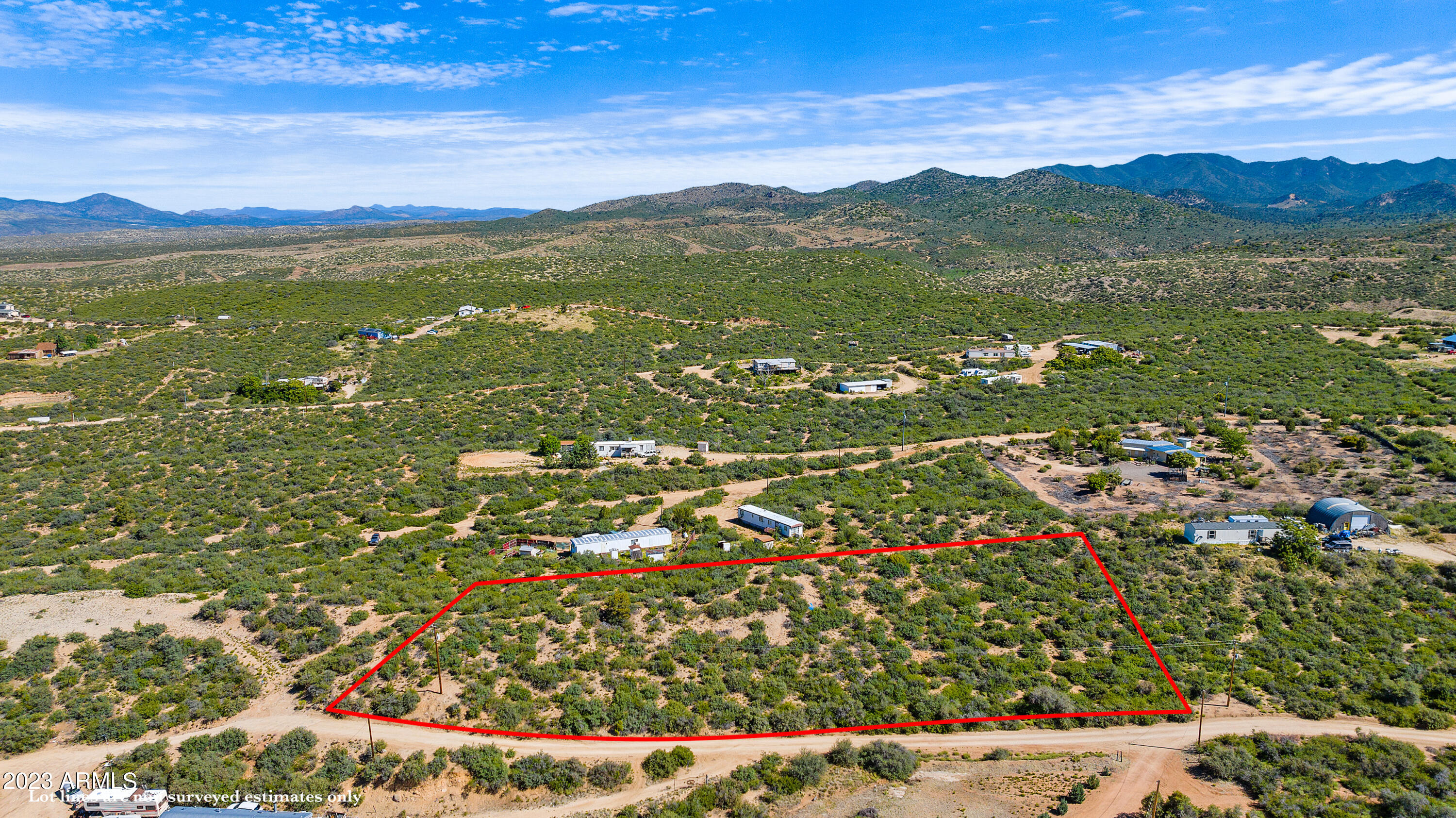 7950 W Putnam Road Property Photo