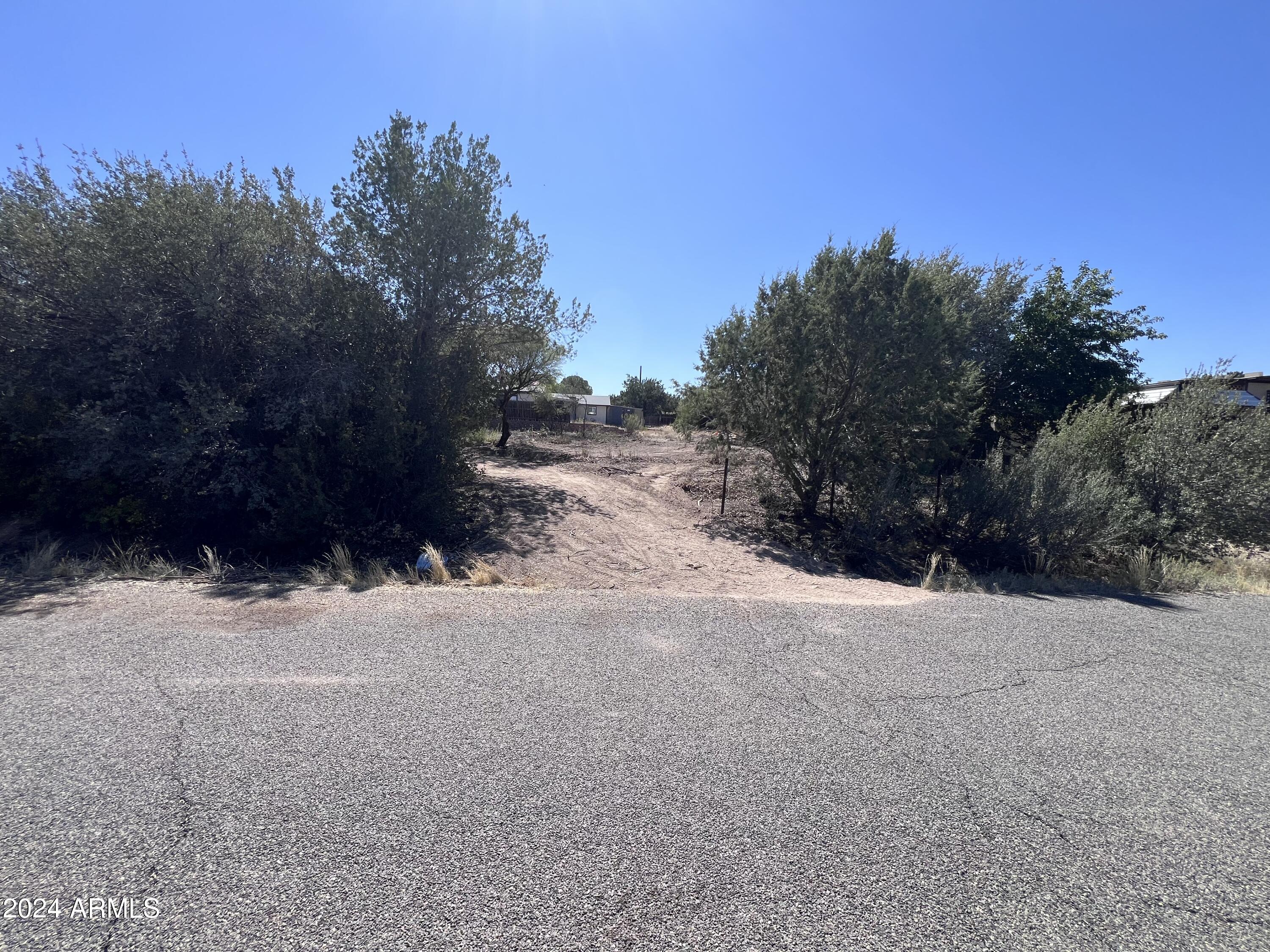 20779 E Larry Lane Property Photo 1