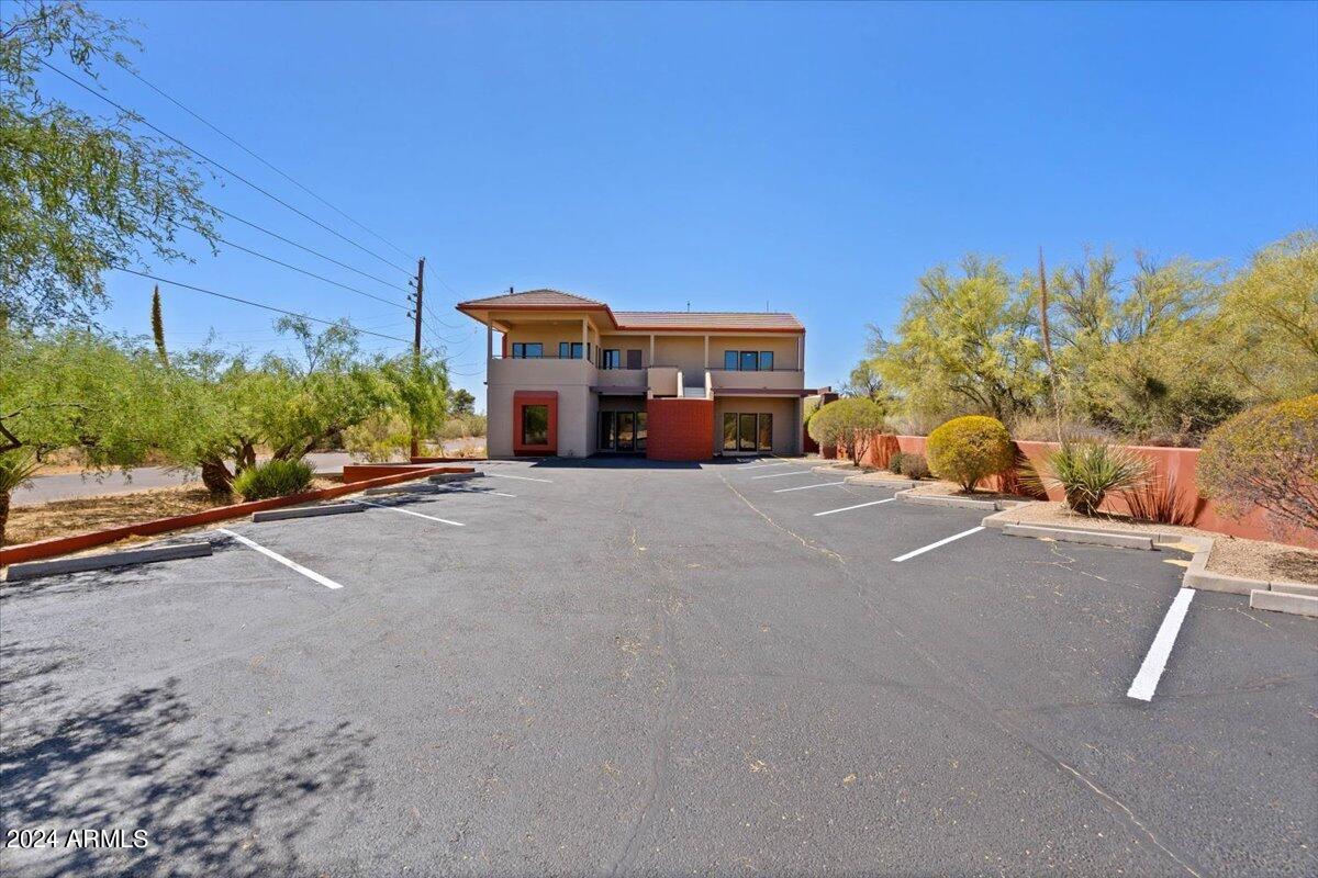 7530 E Nonchalant Avenue Property Photo 2