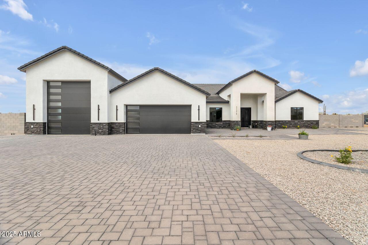 32278 N 168th Avenue
