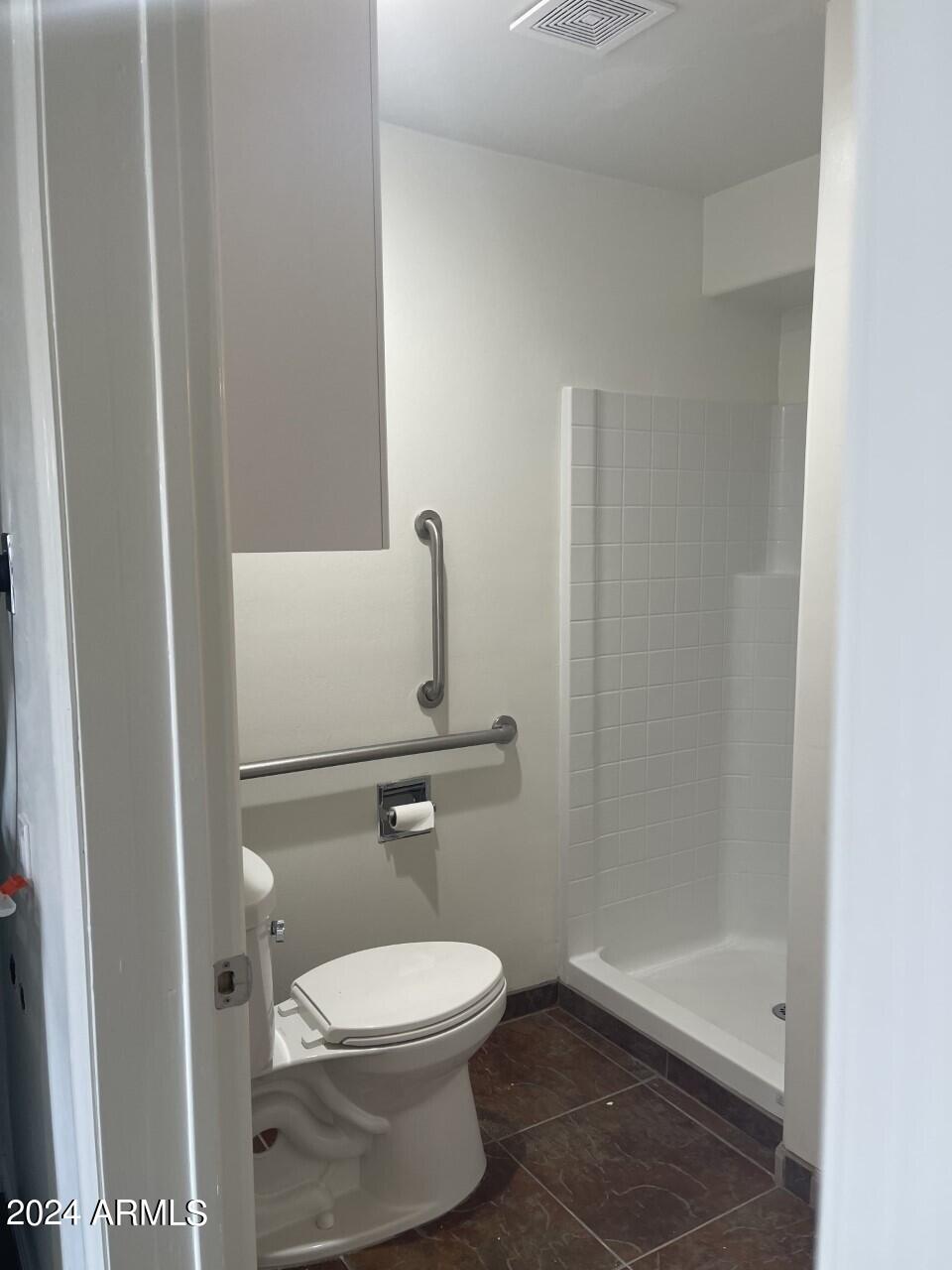 7162 N 57th Avenue Property Photo 21