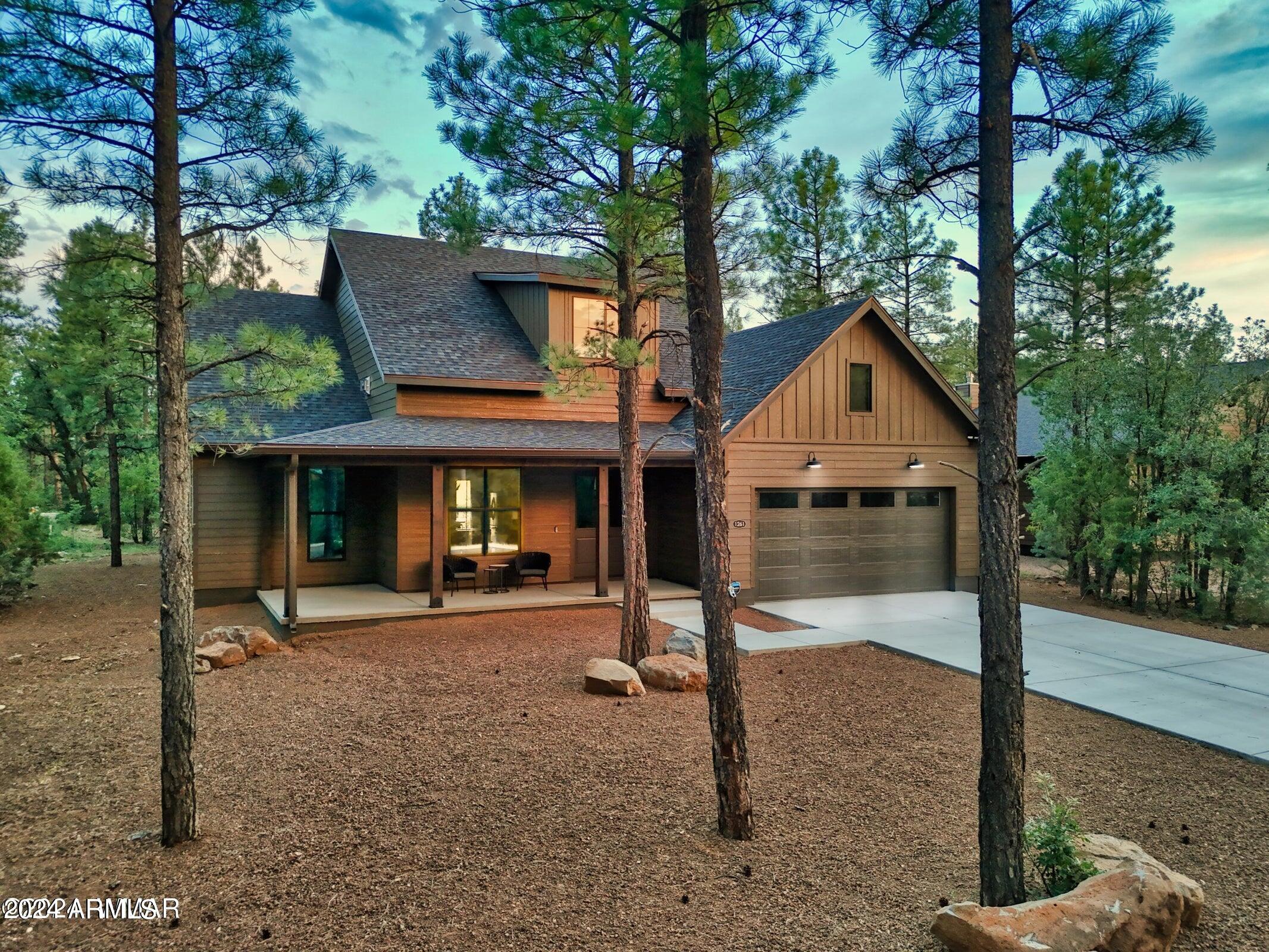 1261 W Big Springs Trail Property Photo 1