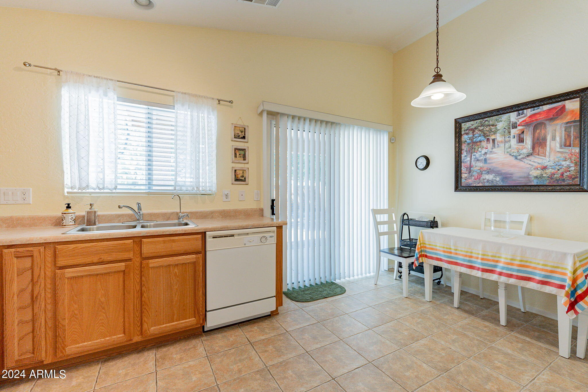 368 S 18th Street Property Photo 11