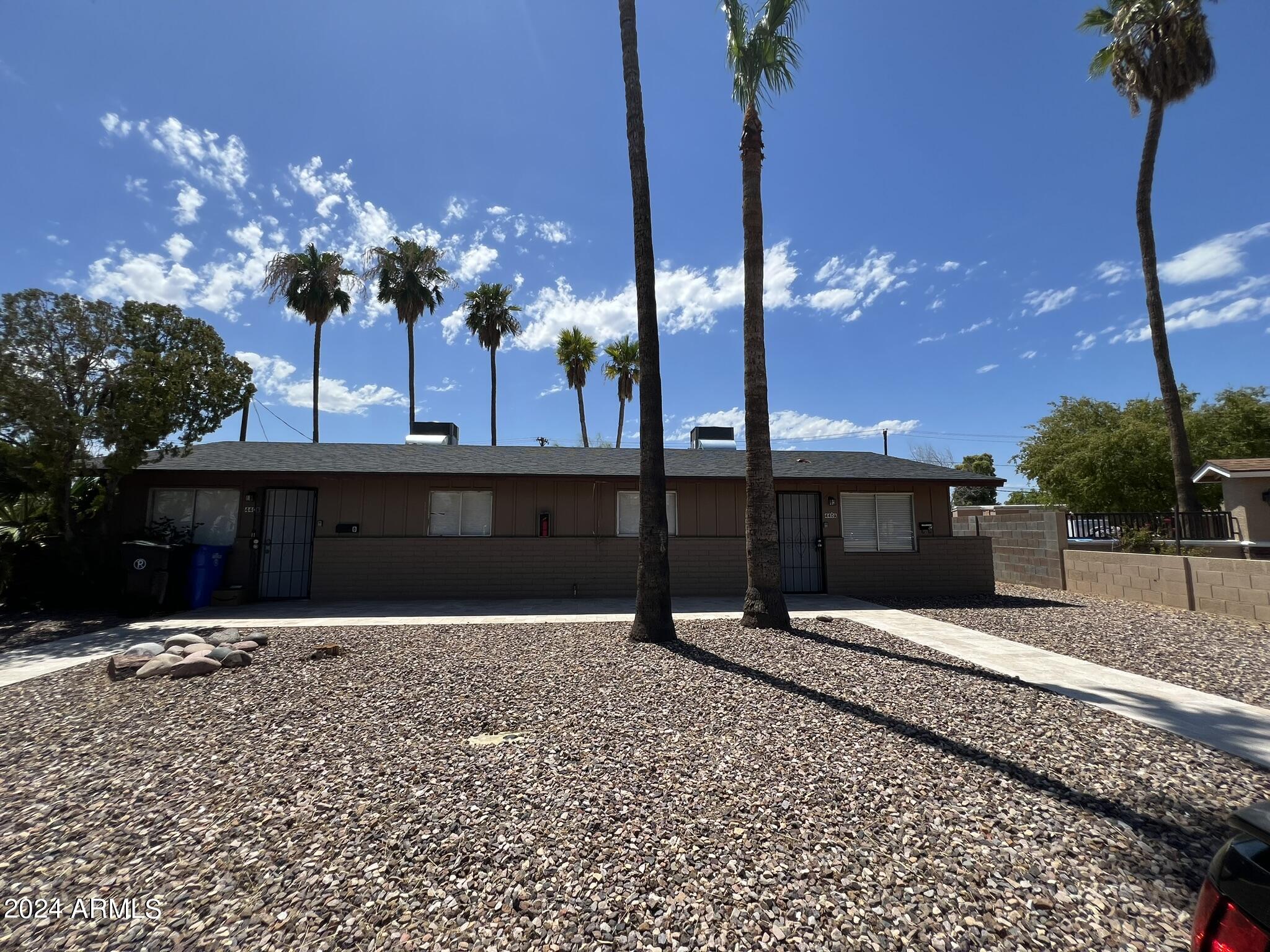 440 S Hall Property Photo 1