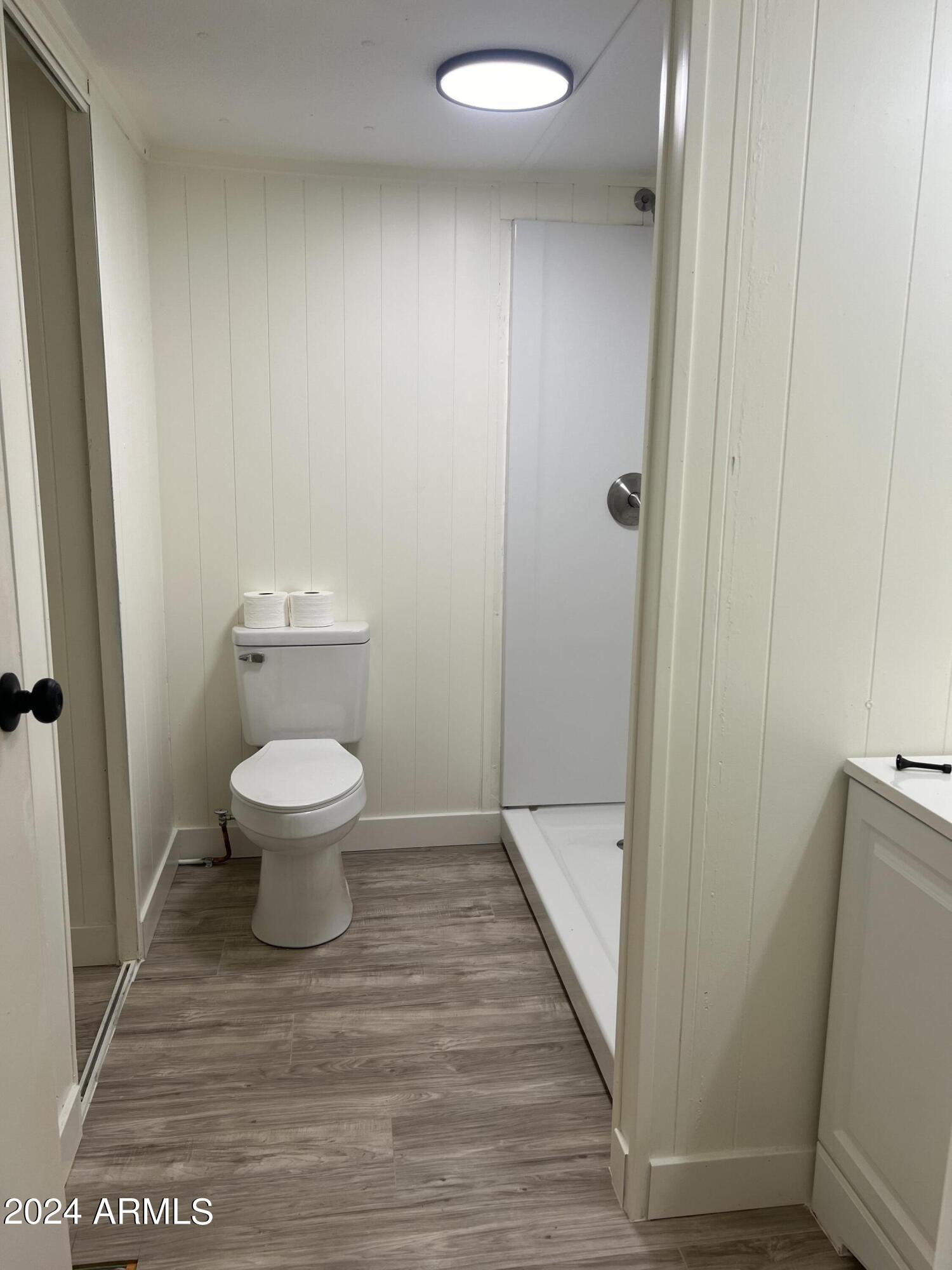 7300 N 51st Avenue Property Photo 12