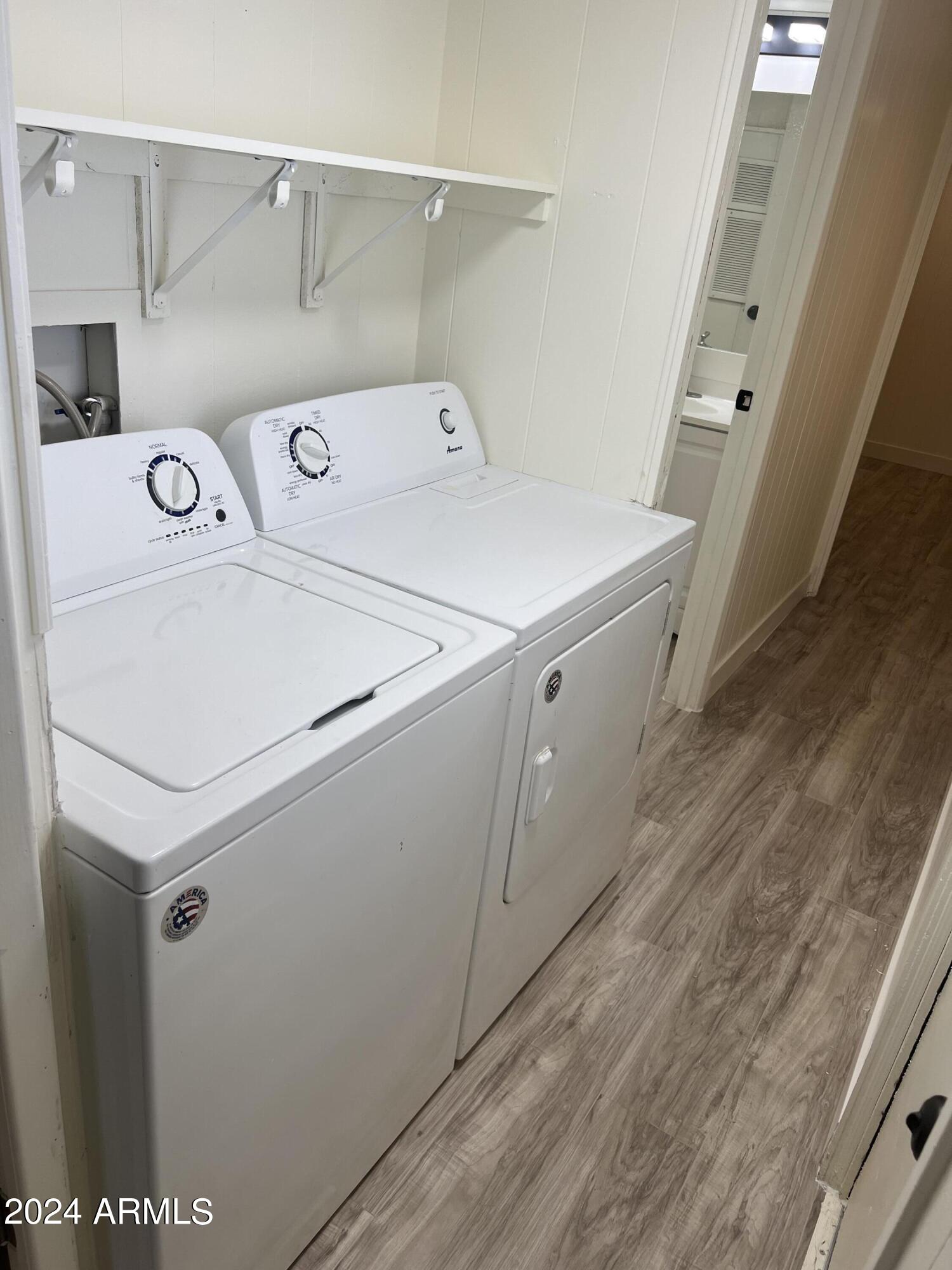 7300 N 51st Avenue Property Photo 15