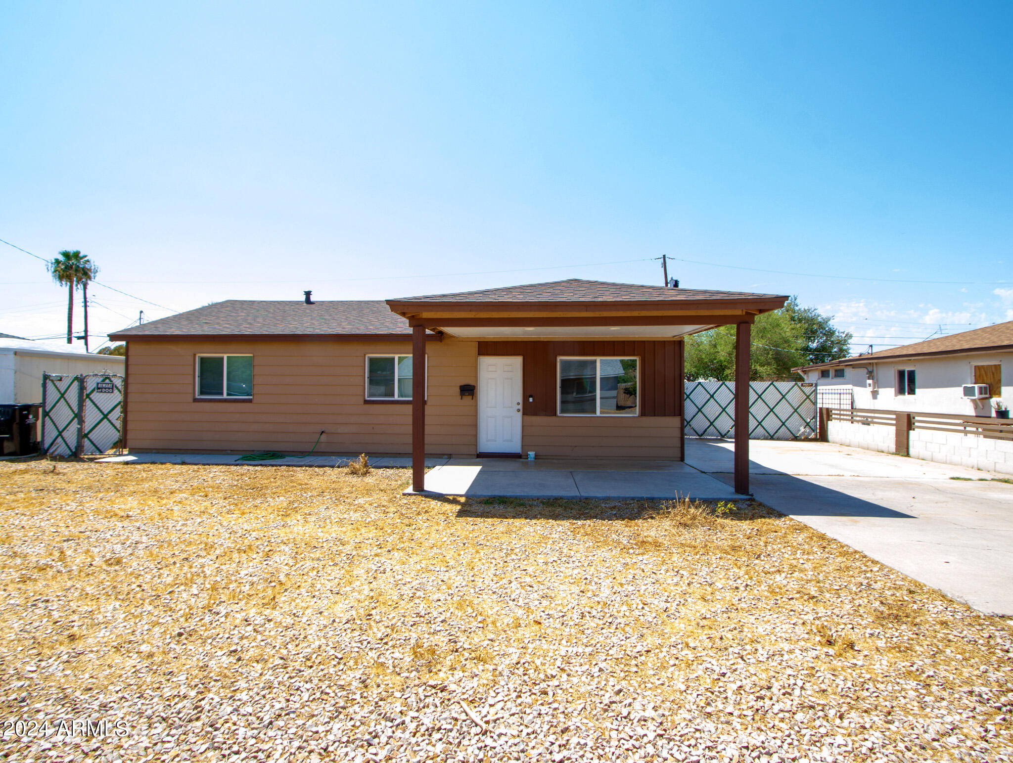 3007 W RANCHO Drive