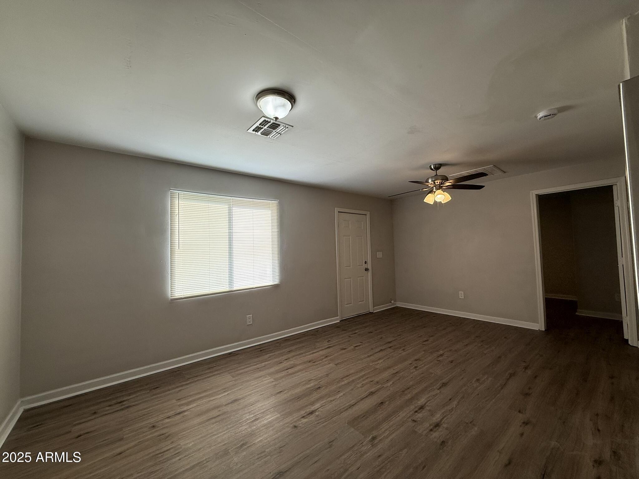 3502 W Hadley Street Property Photo 10