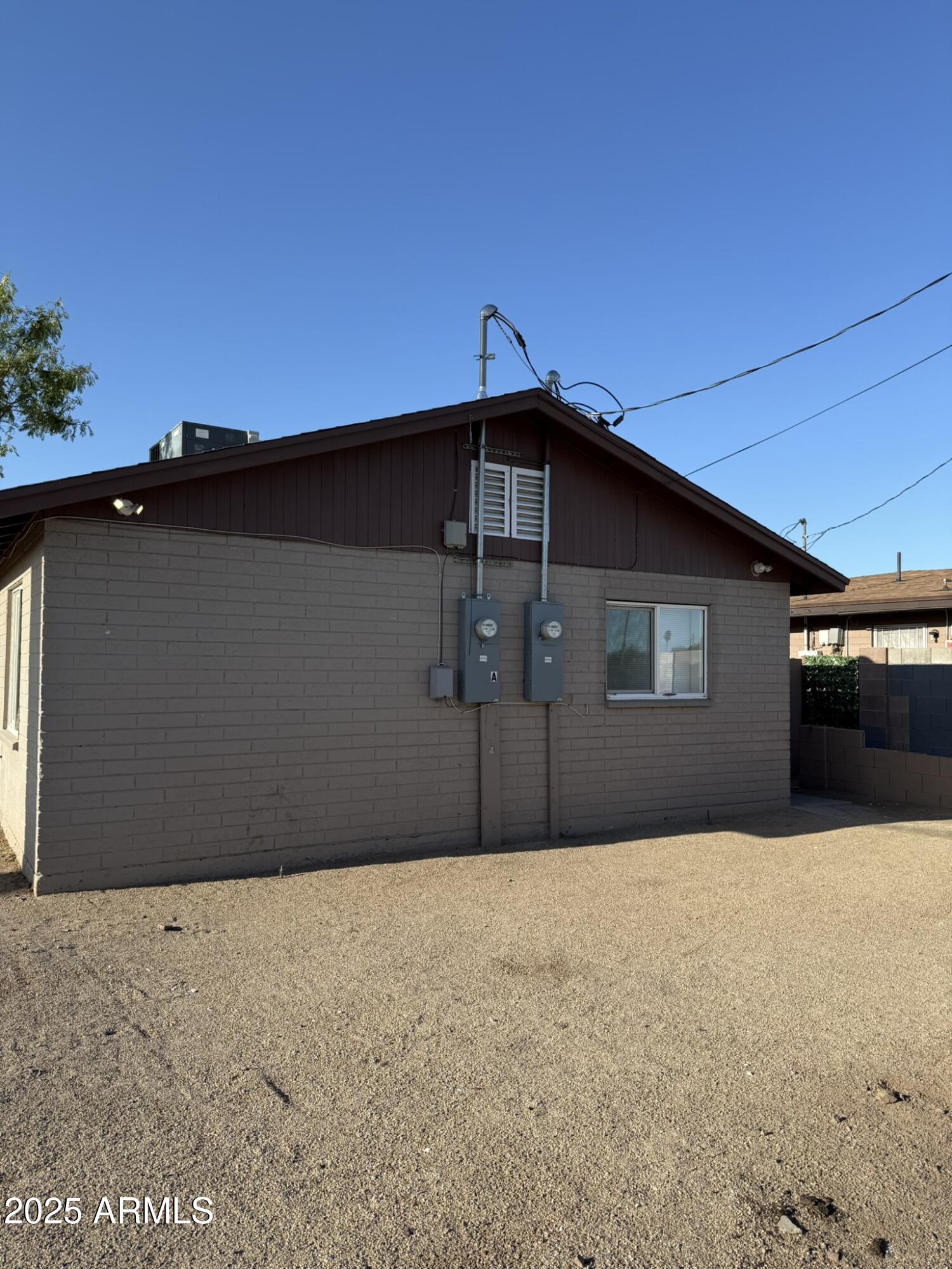 3502 W Hadley Street Property Photo 29