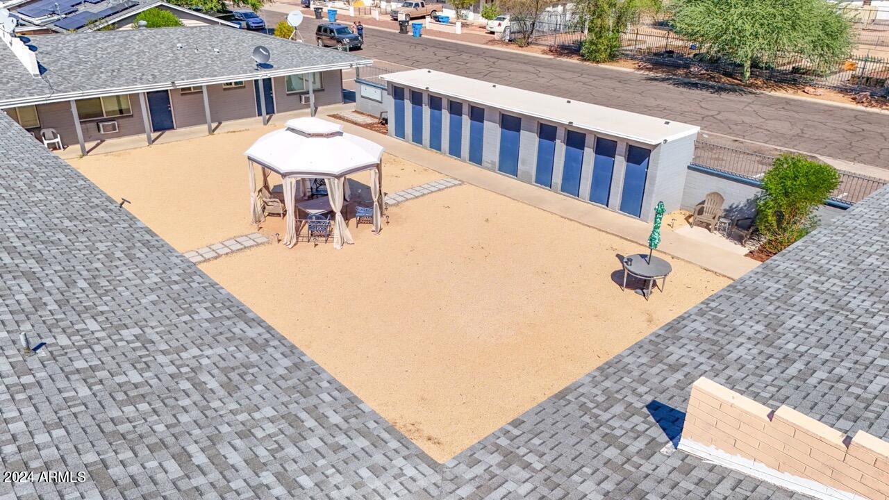 2203 E Mckinley Street Property Photo 12