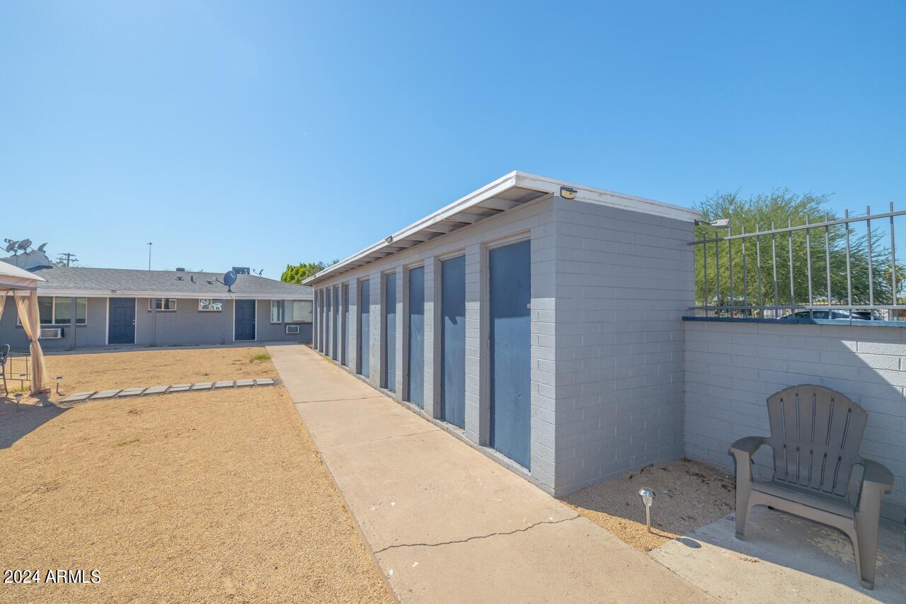 2203 E Mckinley Street Property Photo 42