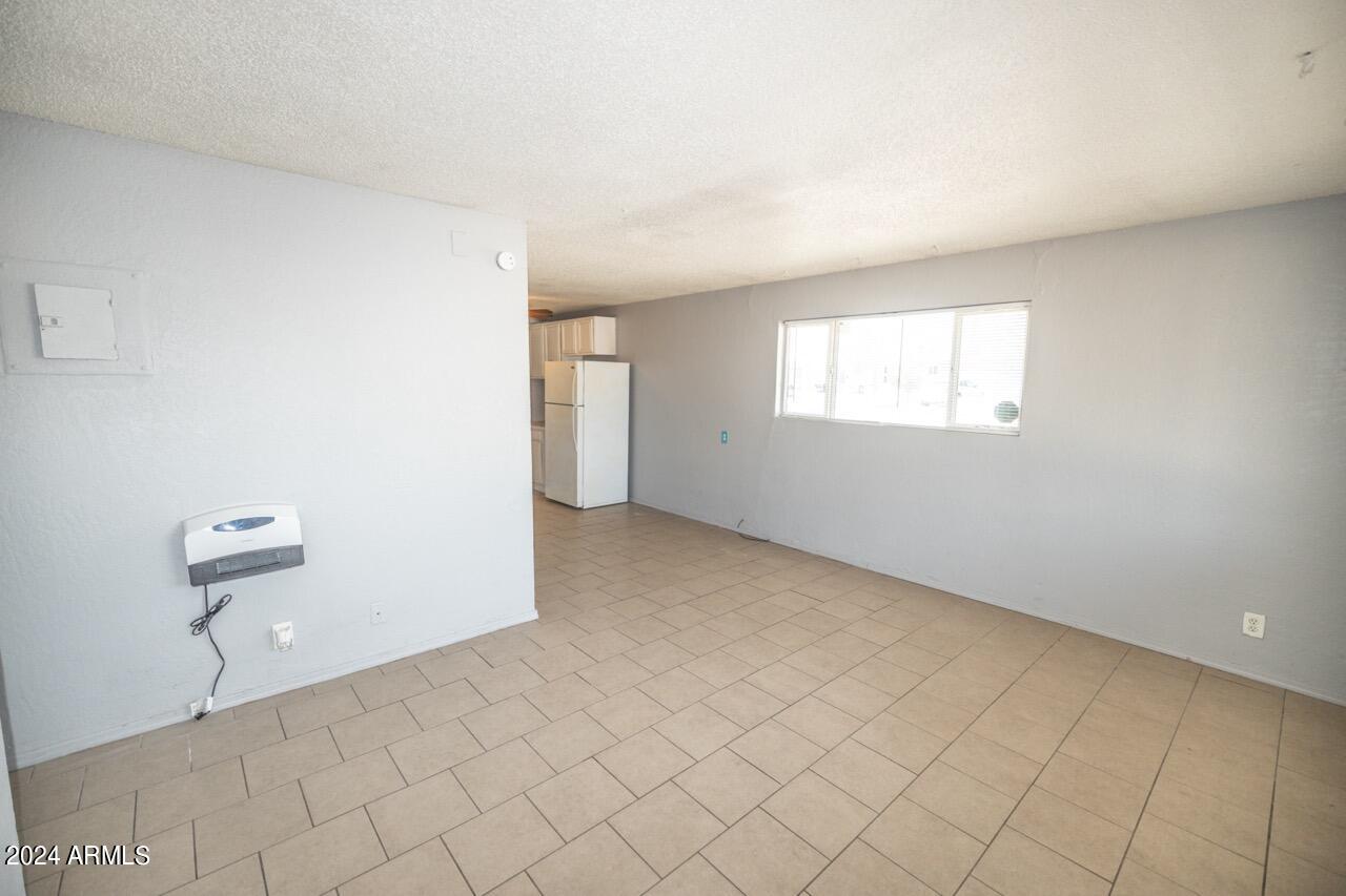 2203 E Mckinley Street Property Photo 45
