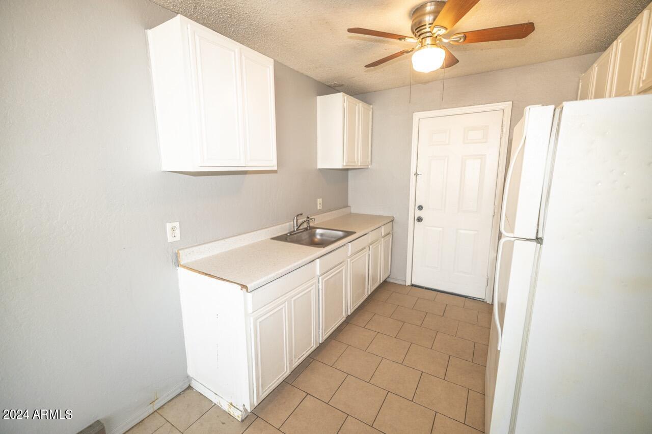 2203 E Mckinley Street Property Photo 47