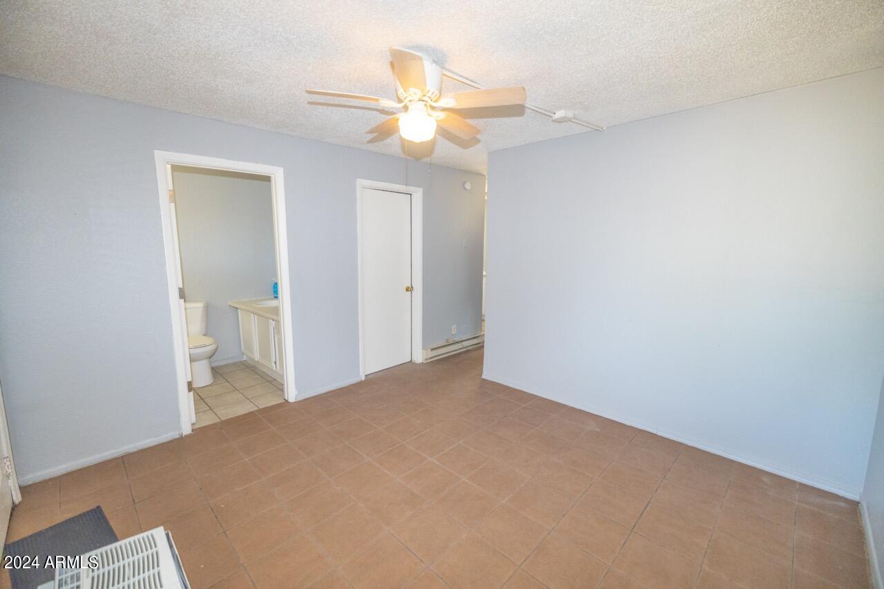 2203 E Mckinley Street Property Photo 68