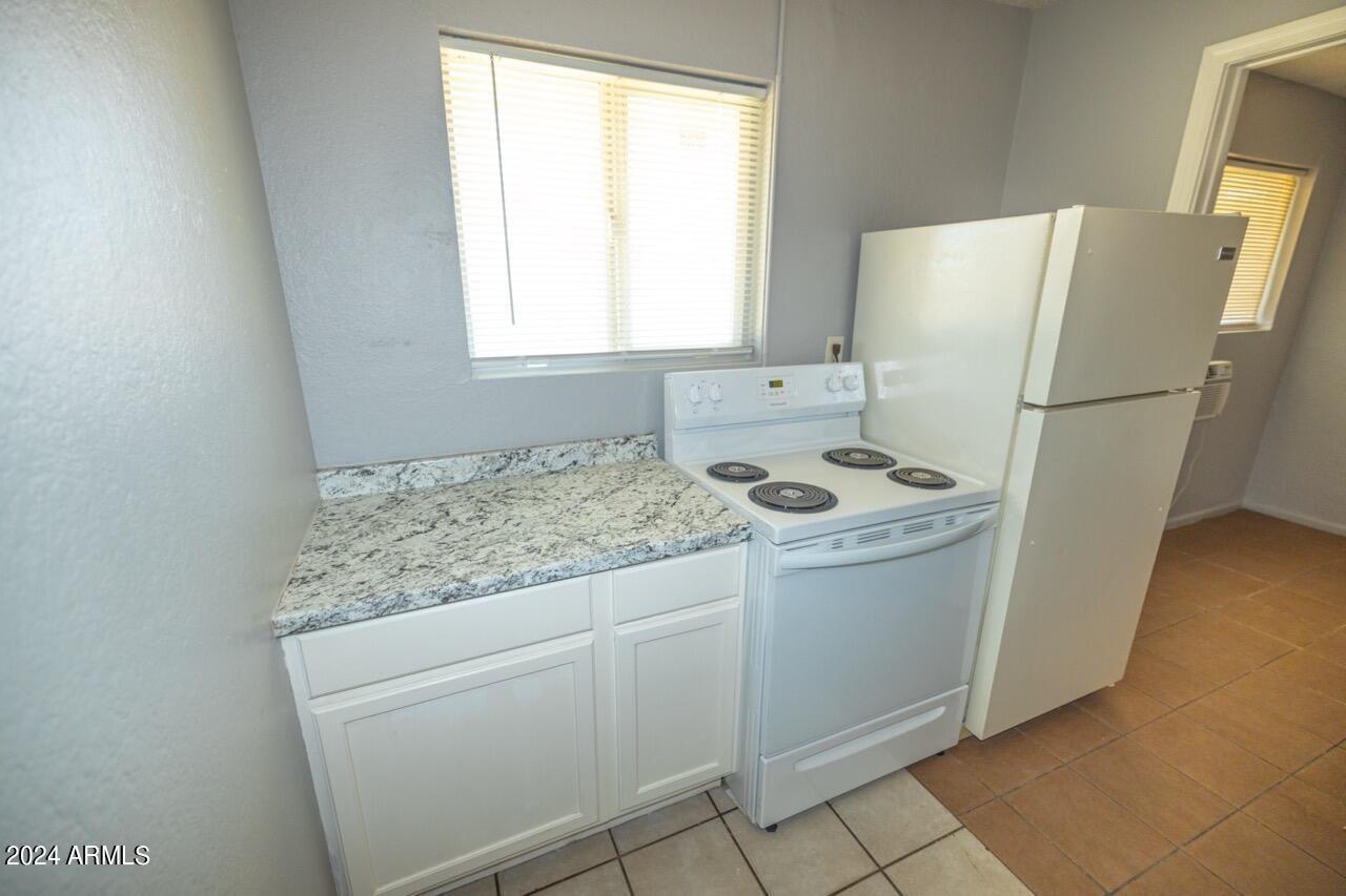 2203 E Mckinley Street Property Photo 78