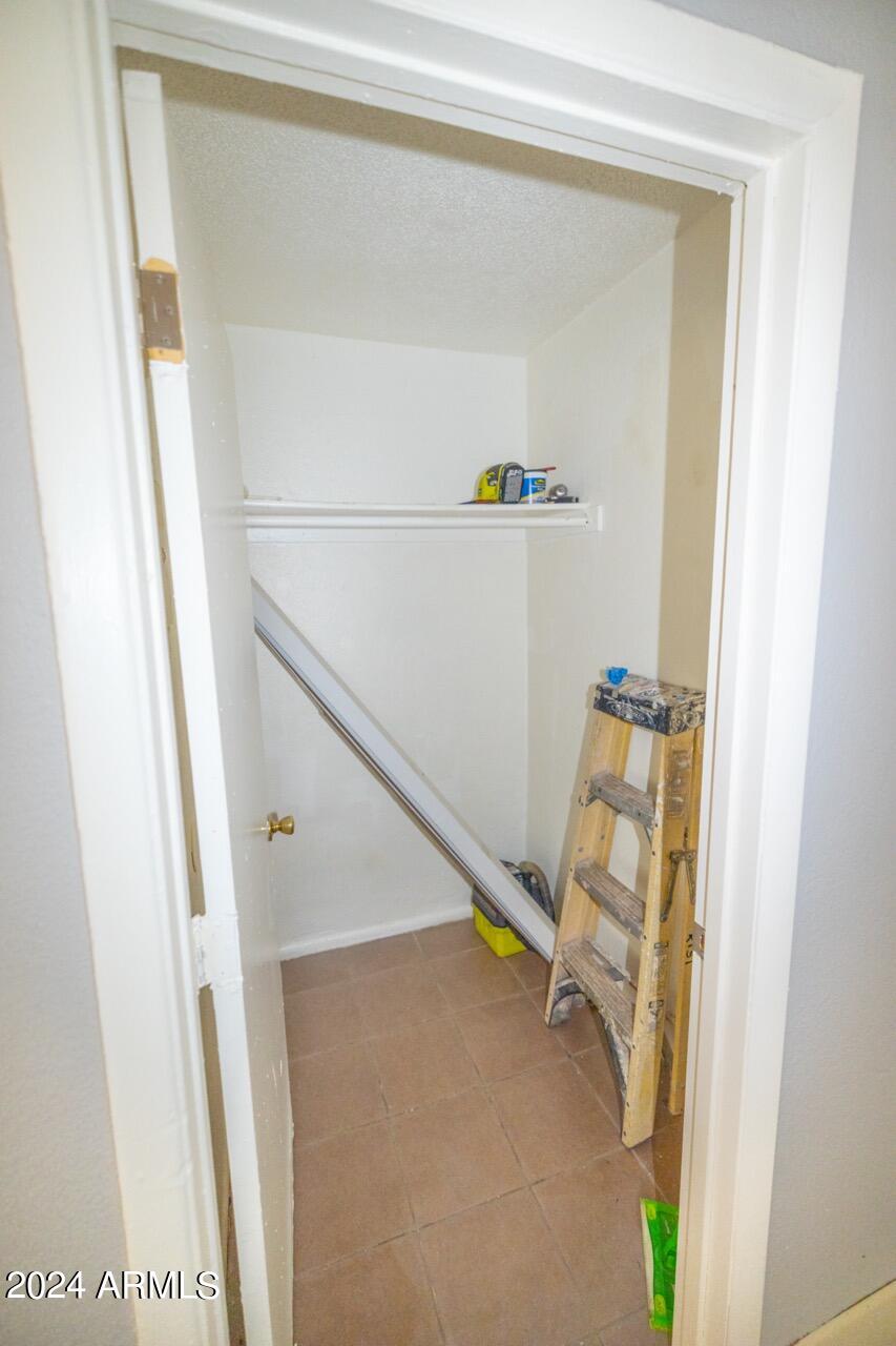 2203 E Mckinley Street Property Photo 82
