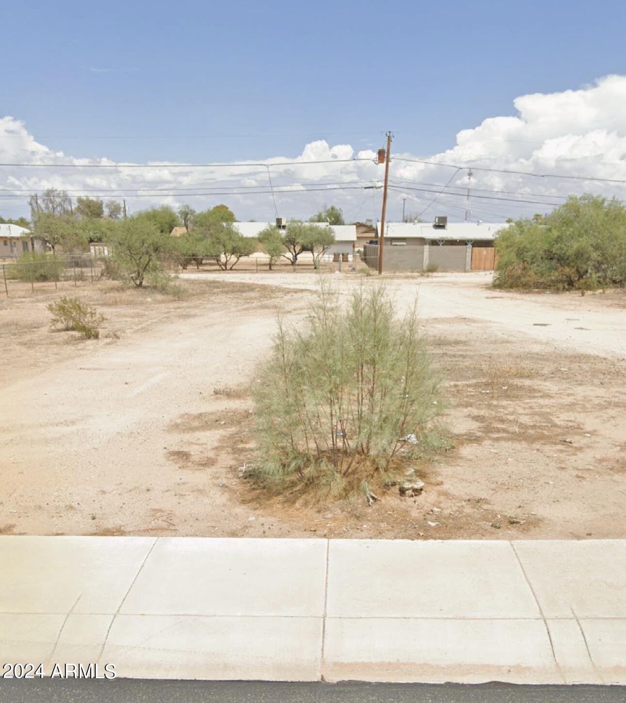 961 E Elizabeth Street Property Photo
