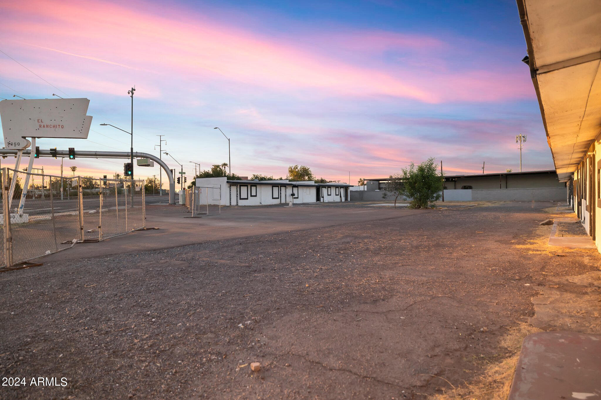 3060 Grand Avenue Property Photo