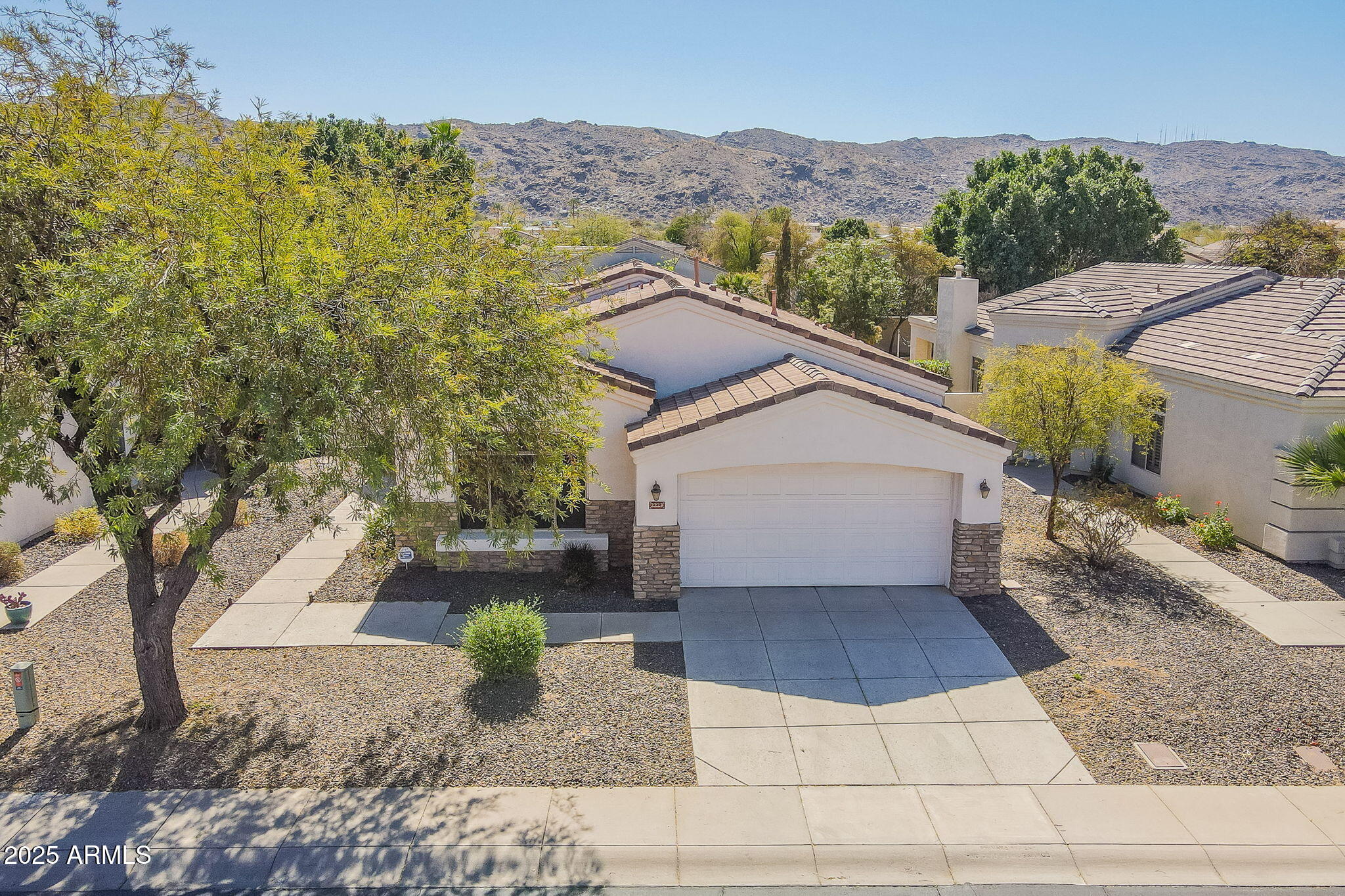 2223 E Branham Lane Property Photo 1