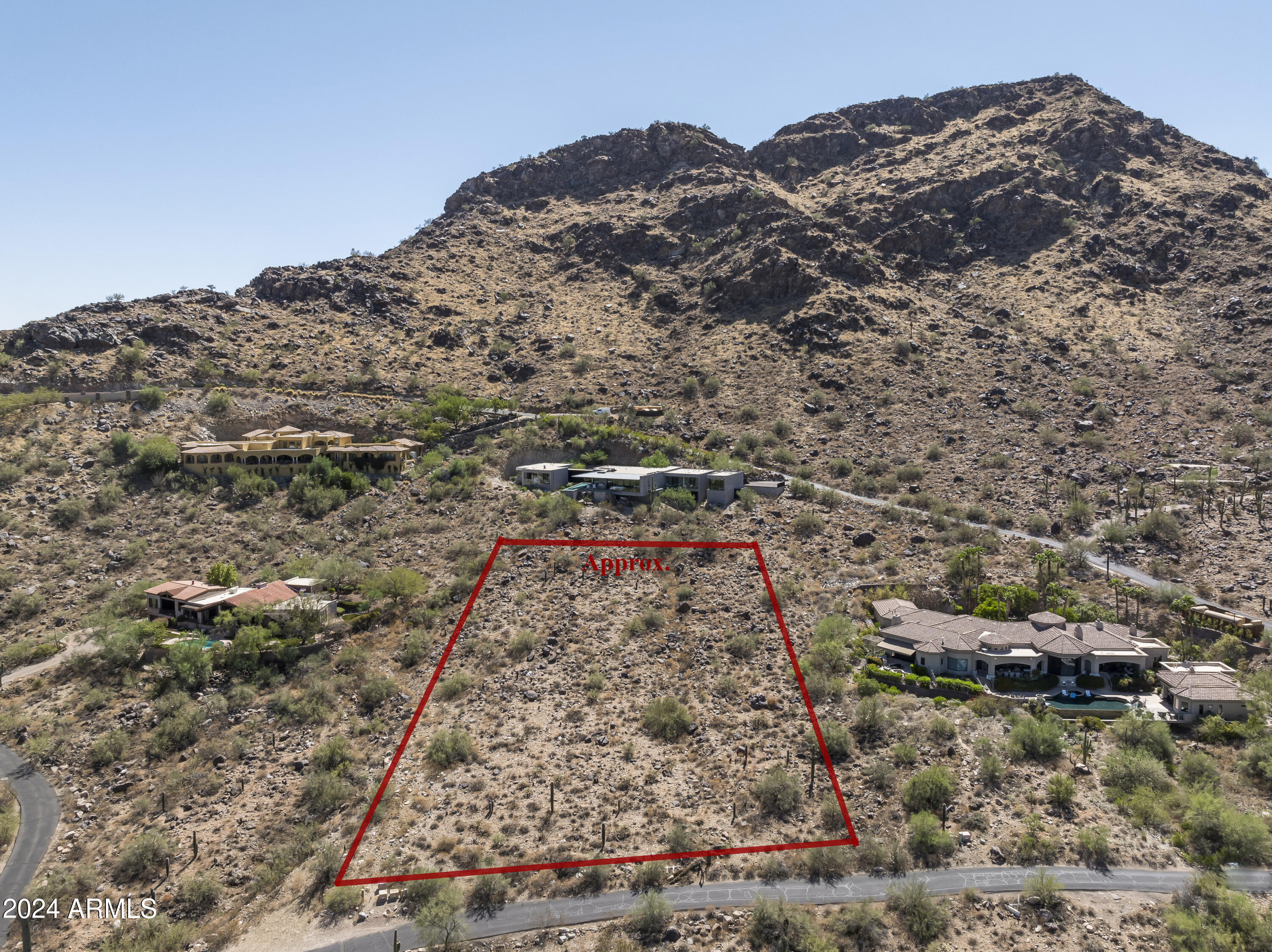 5833 E Foothill Drive N Property Photo