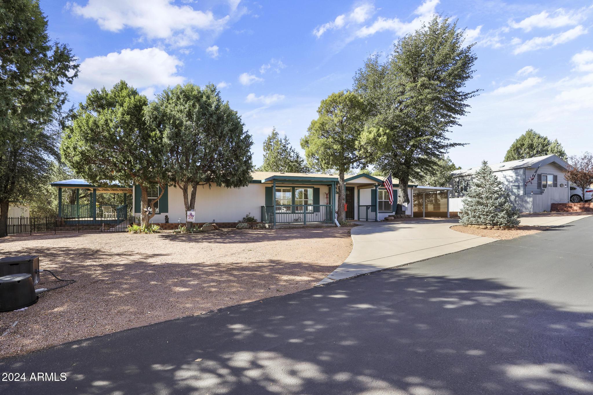 3933 E AZ Hwy 260 Highway