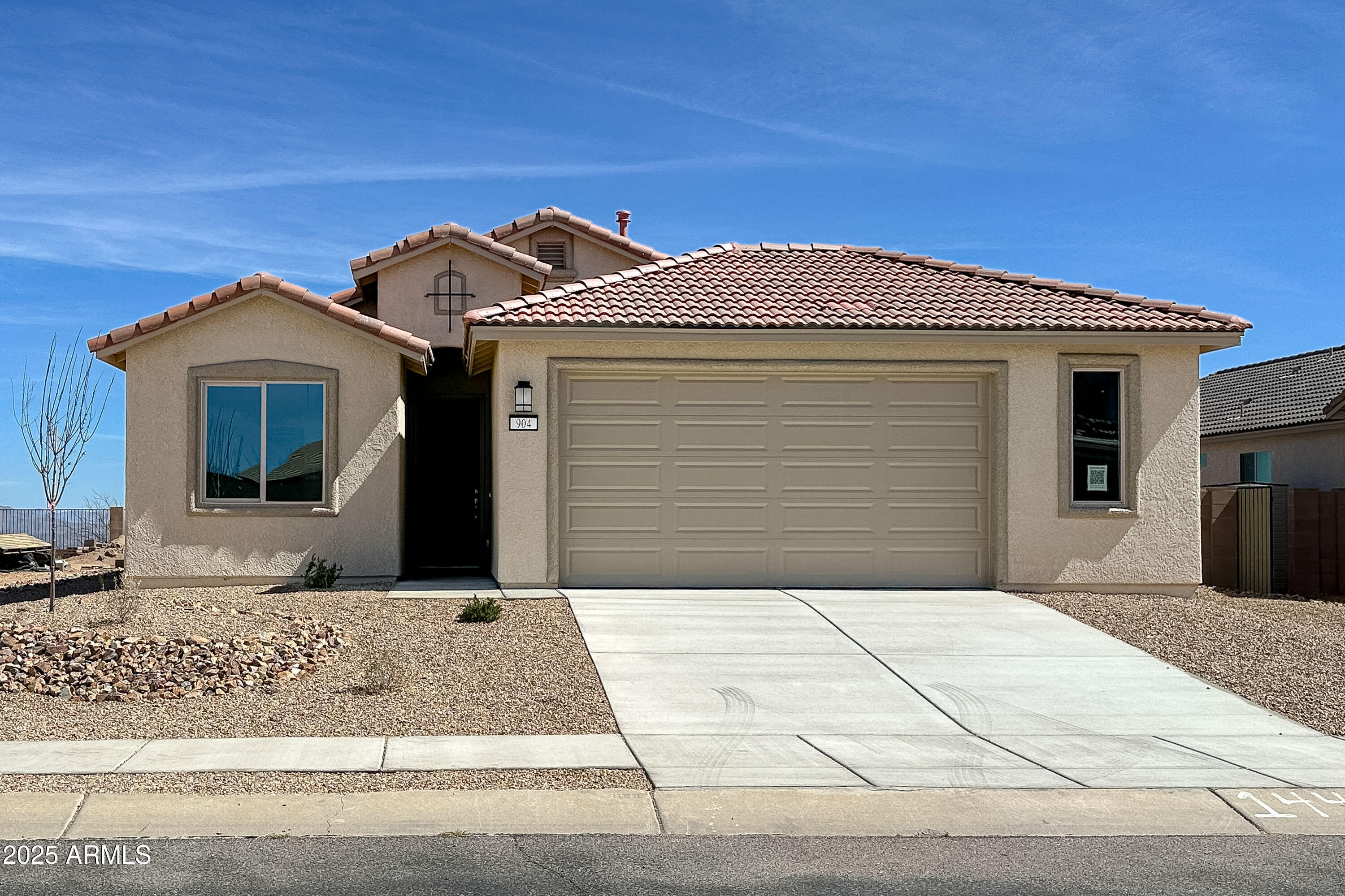 904 S Stalactites Circle Property Photo 1