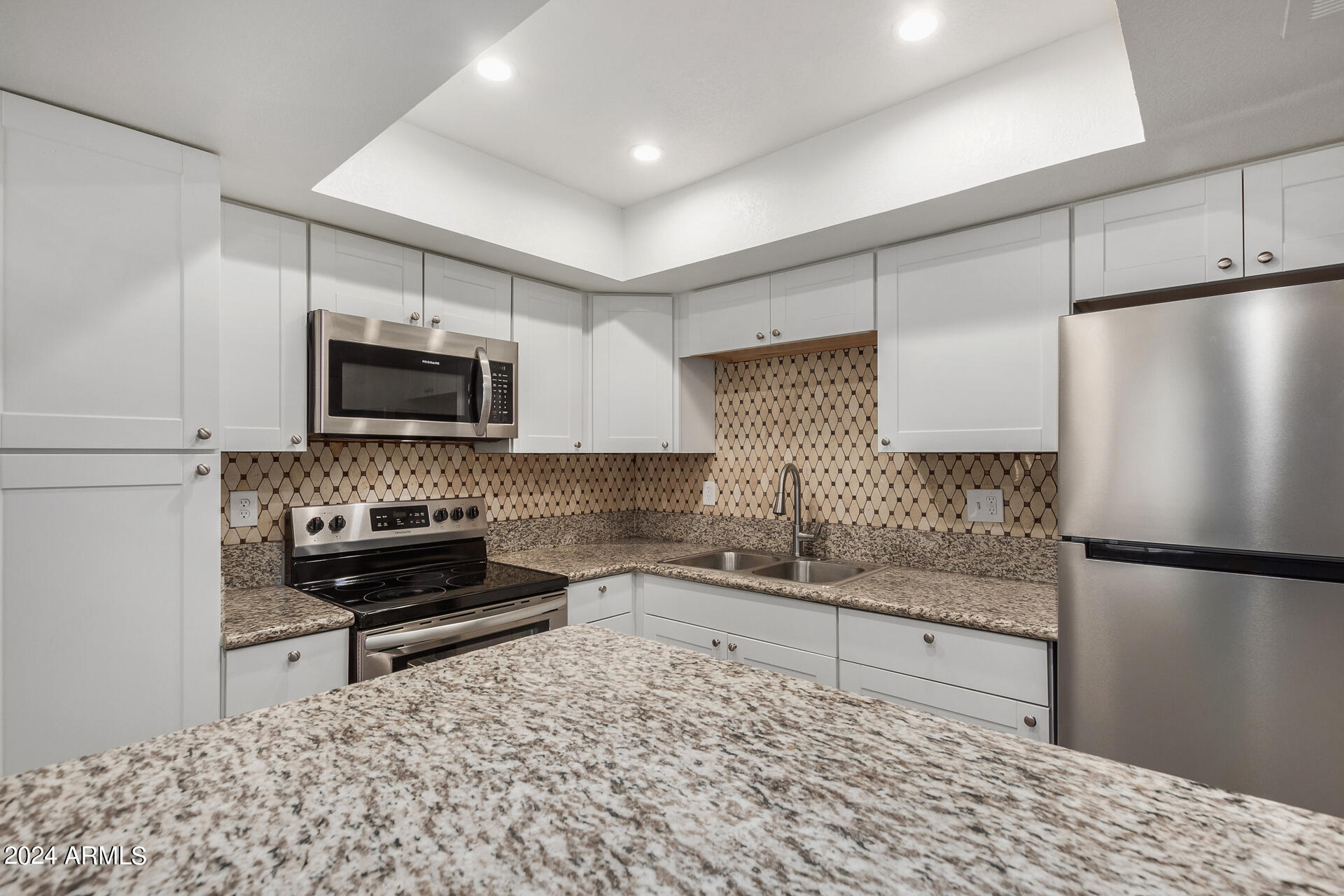 18202 Cave Creek Road Property Photo 1