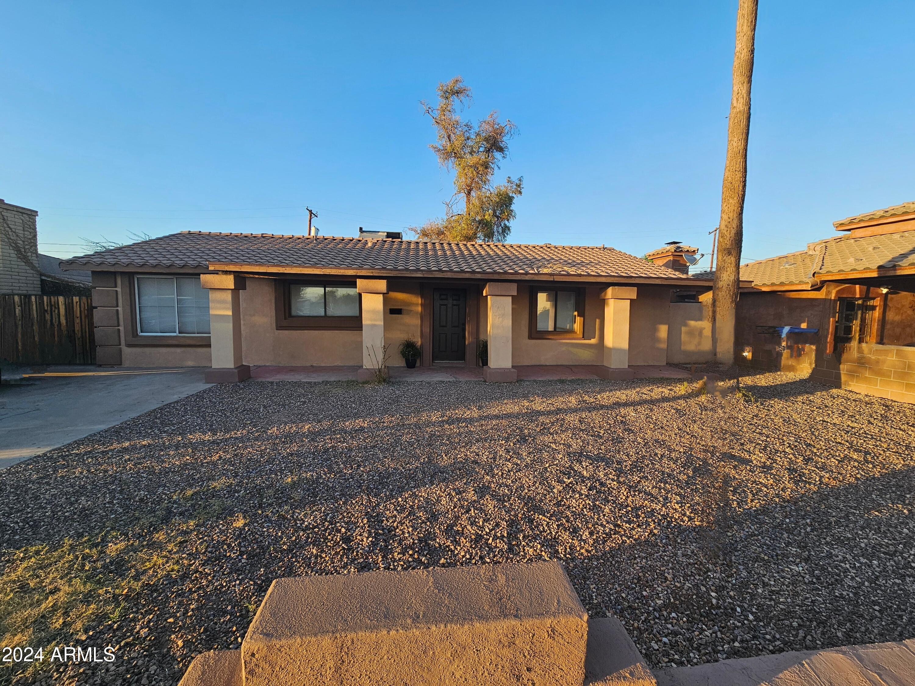 3816 W Thomas Road Property Photo