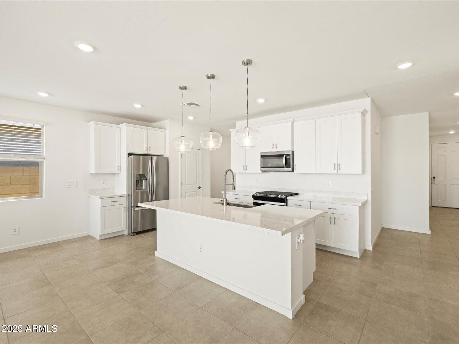 8612 W Warner Street Property Photo 22