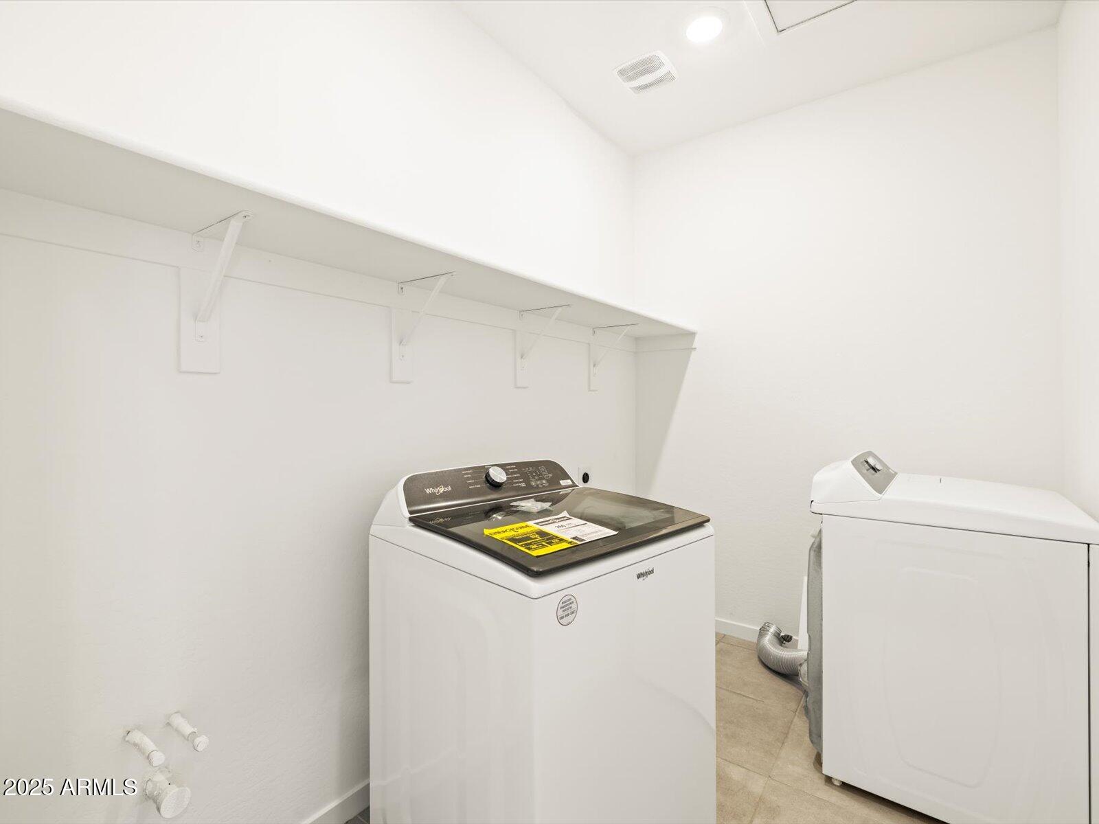 8612 W Warner Street Property Photo 32
