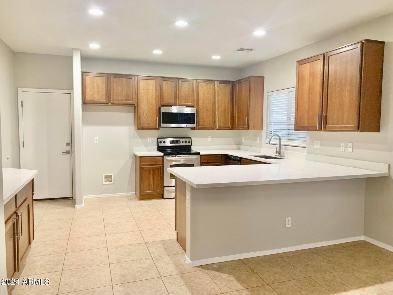 15685 W Mackenzie Drive Property Photo 2