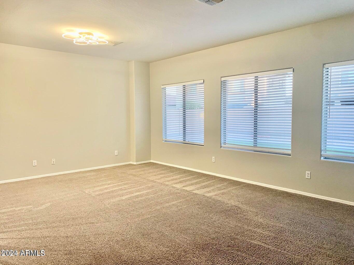 15685 W Mackenzie Drive Property Photo 13