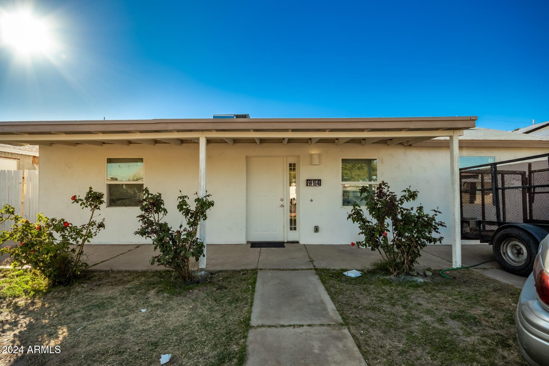914 S 30th Drive Property Photo 4