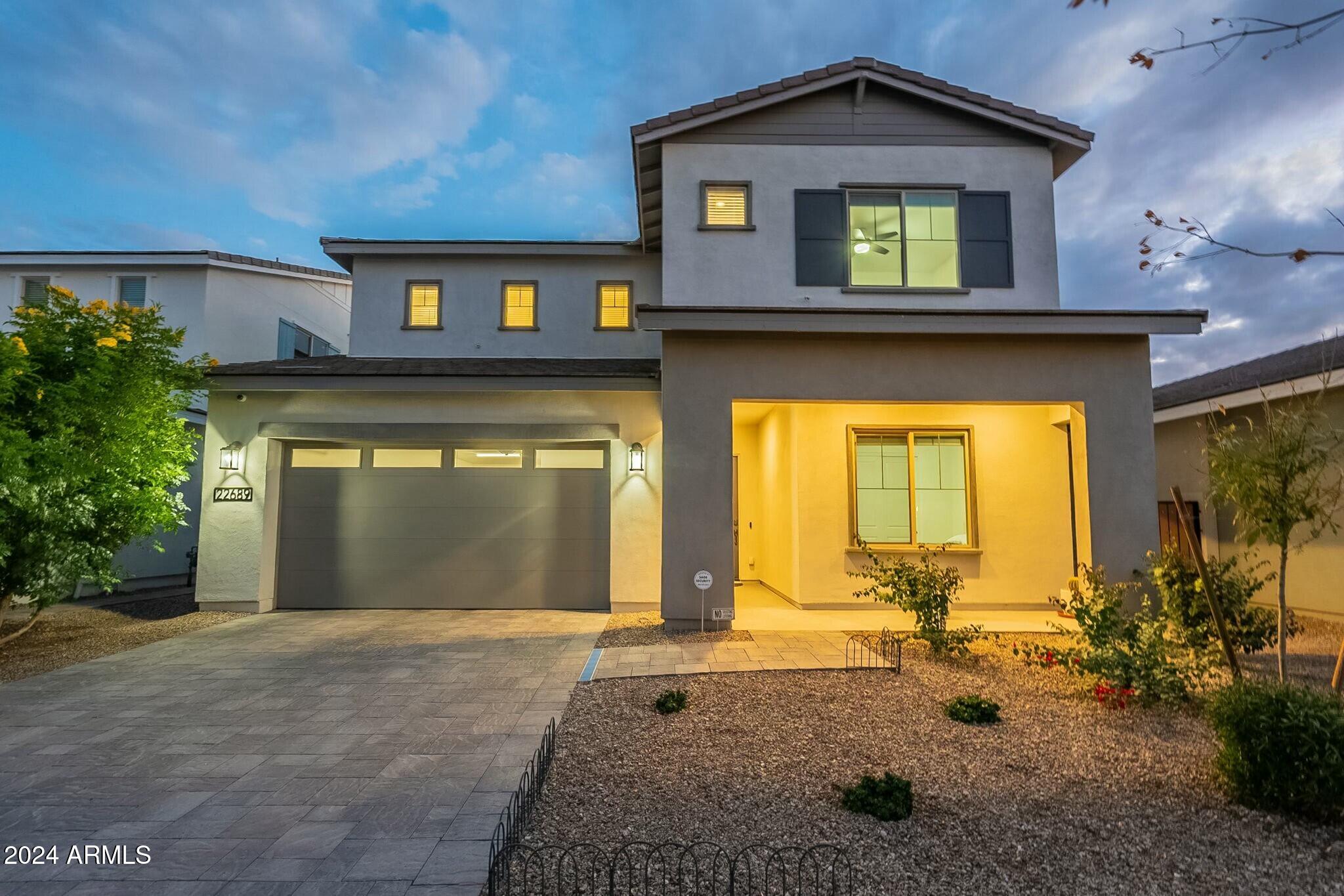22689 E BONANZA Way Property Photo 1