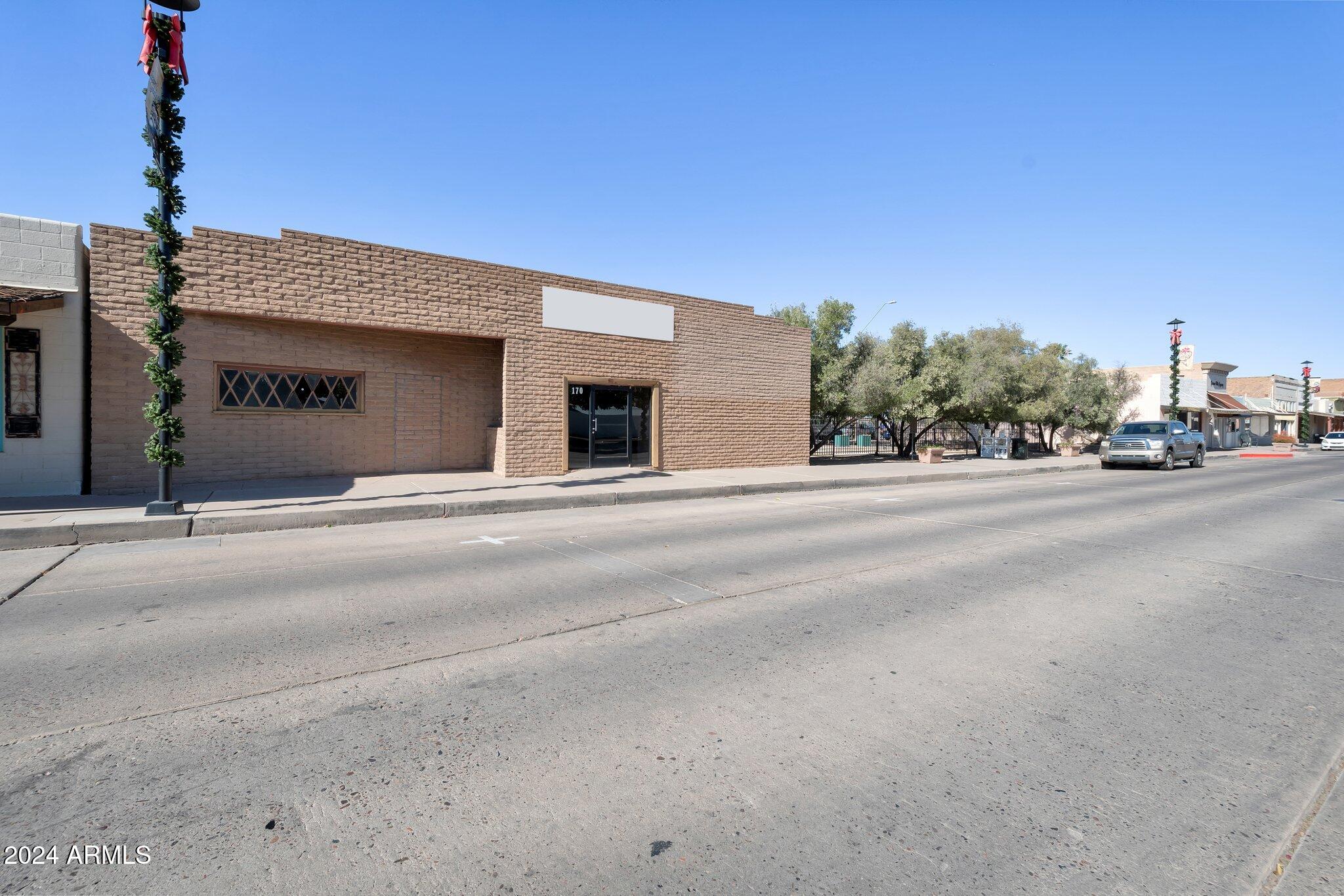 170 N Main Street Property Photo 14