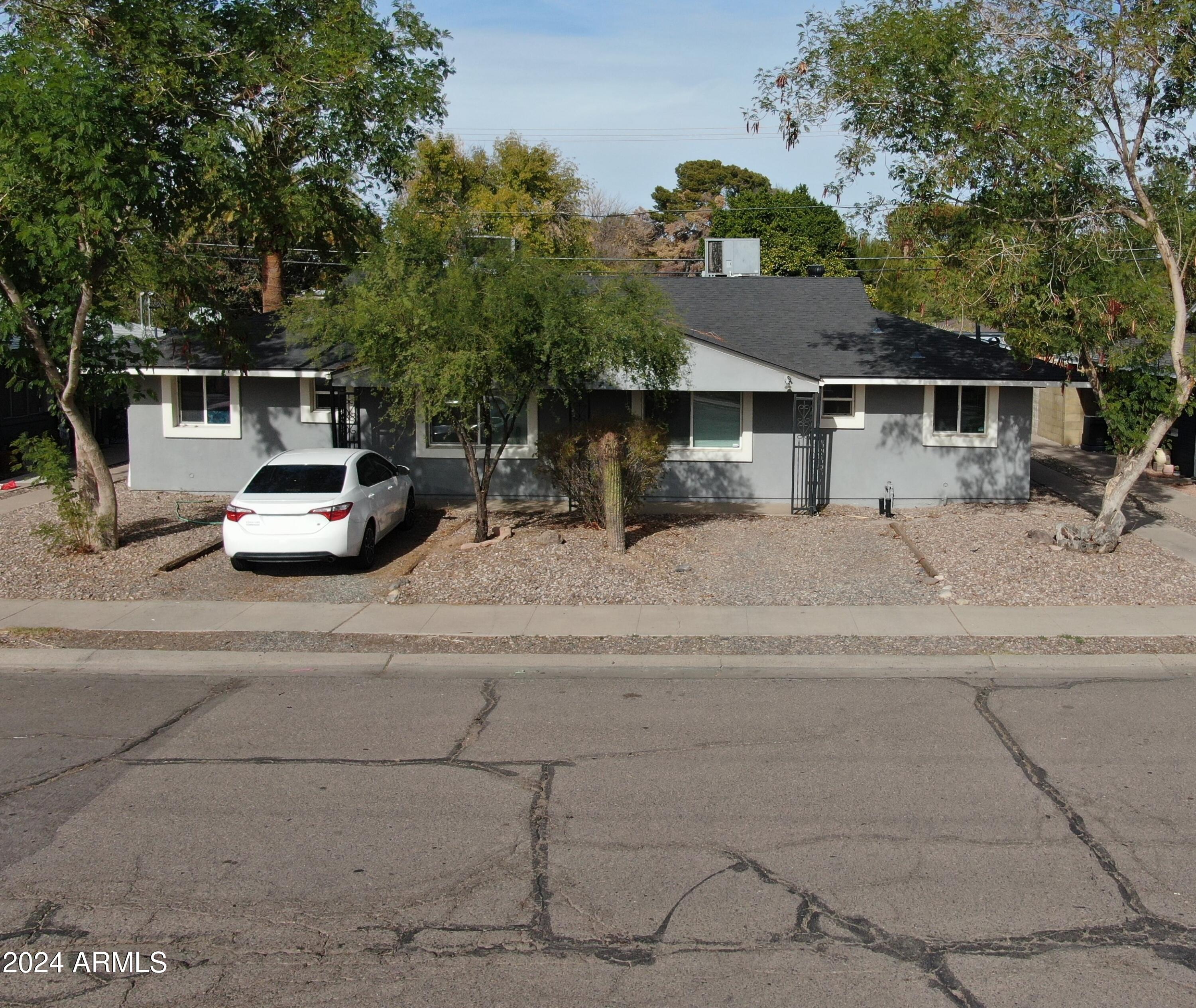 1140 W Monterosa Street Property Photo