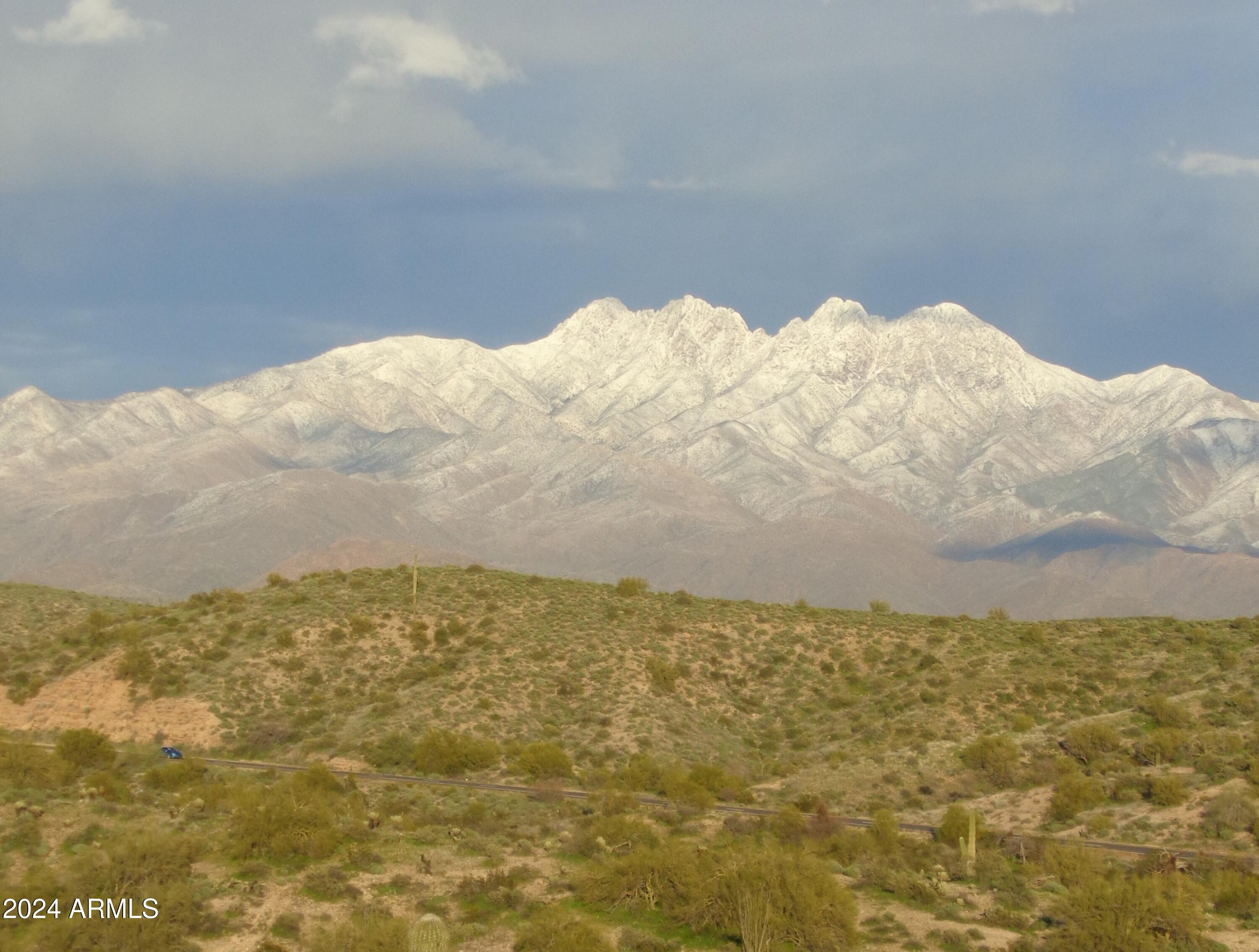 13871 N White Face Canyon Drive Property Photo 3