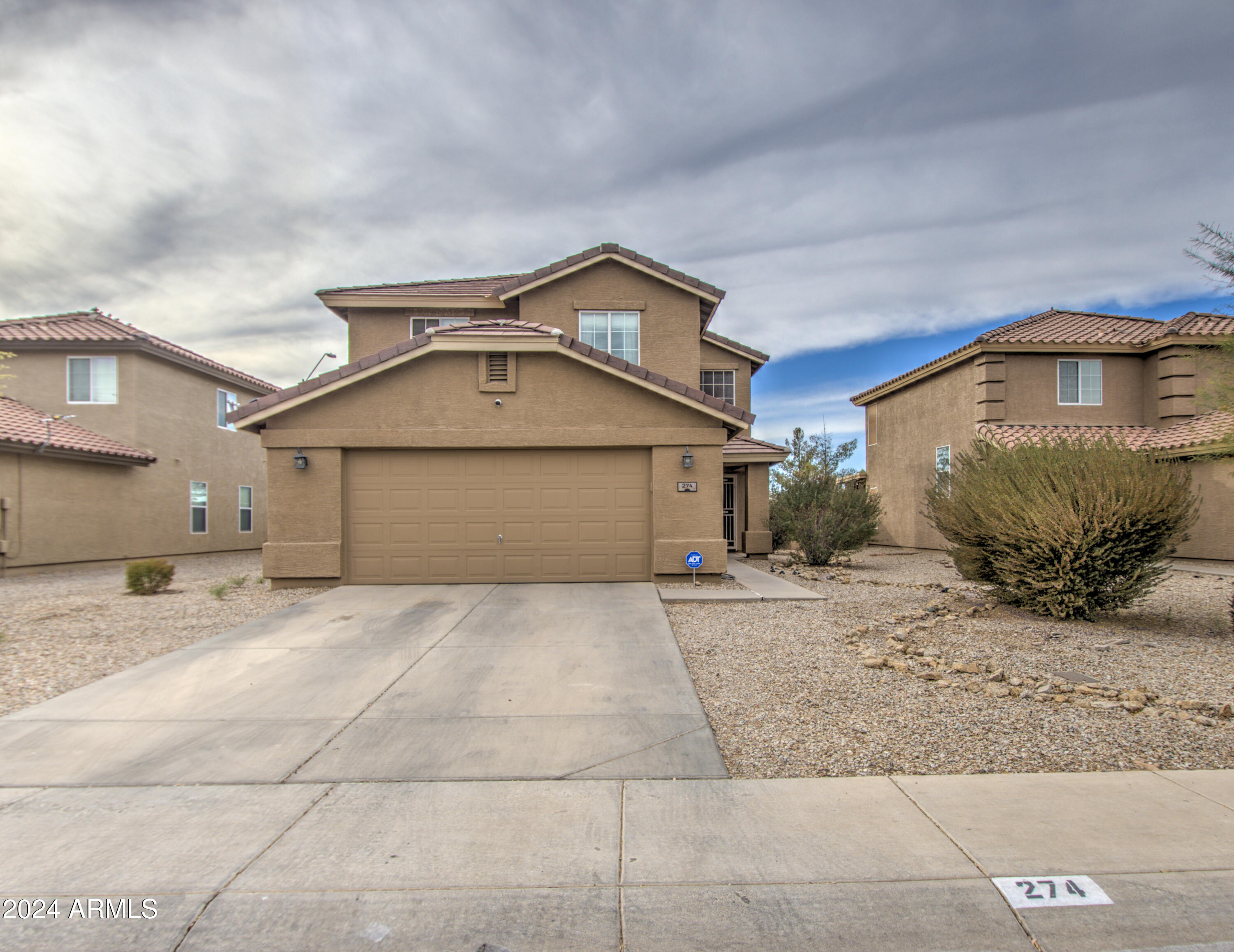 274 S 18th Street Property Photo 1