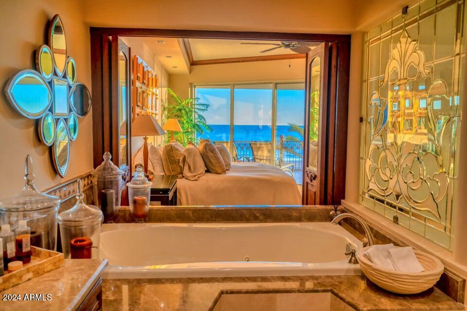 207 E Puerta Privada Beach Property Photo 11