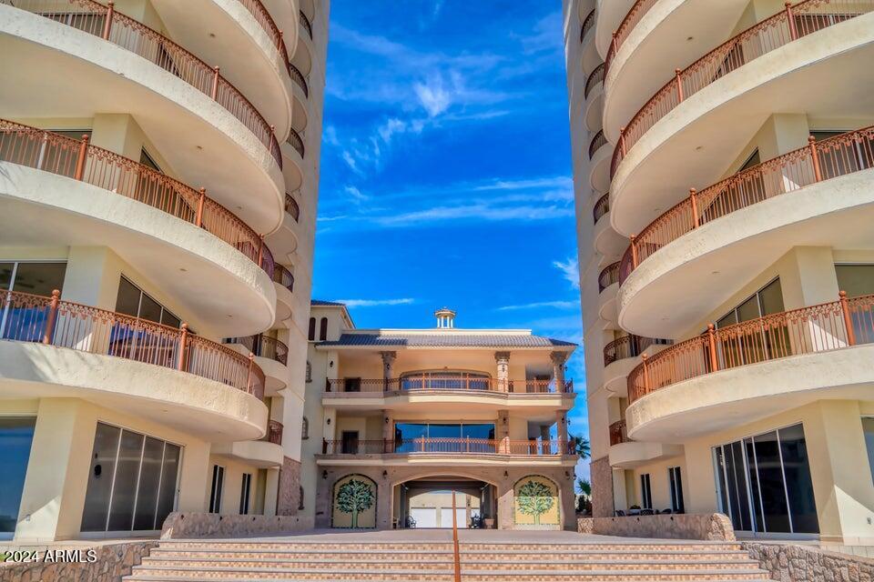 207 E Puerta Privada Beach Property Photo 16