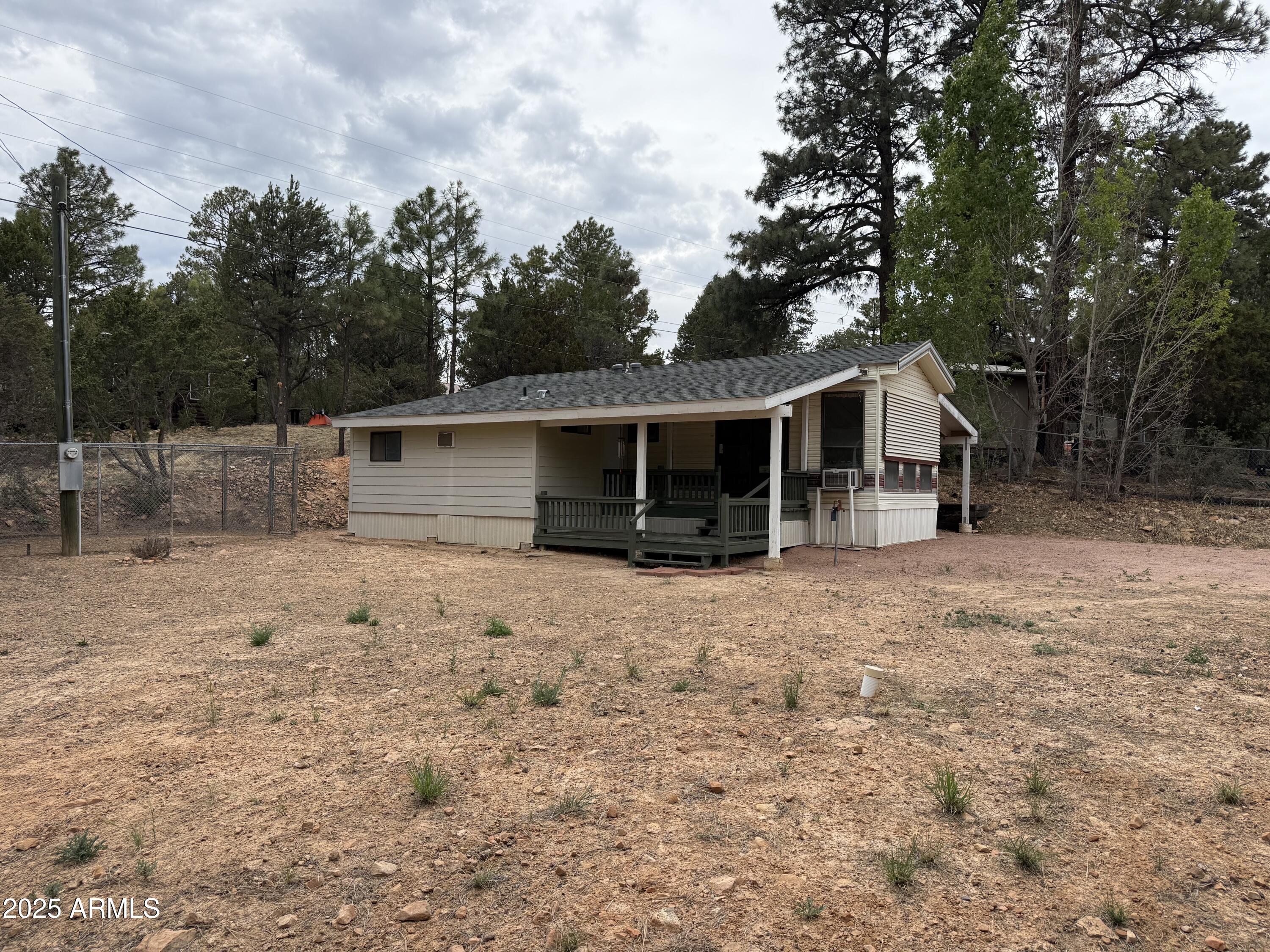 3512 Winchester Road Property Photo 1