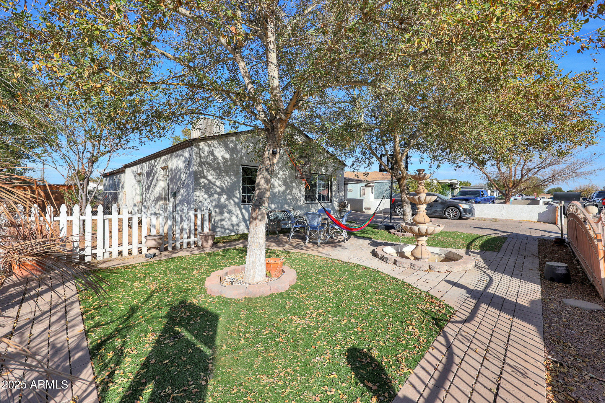 3206 W Garfield Street Property Photo