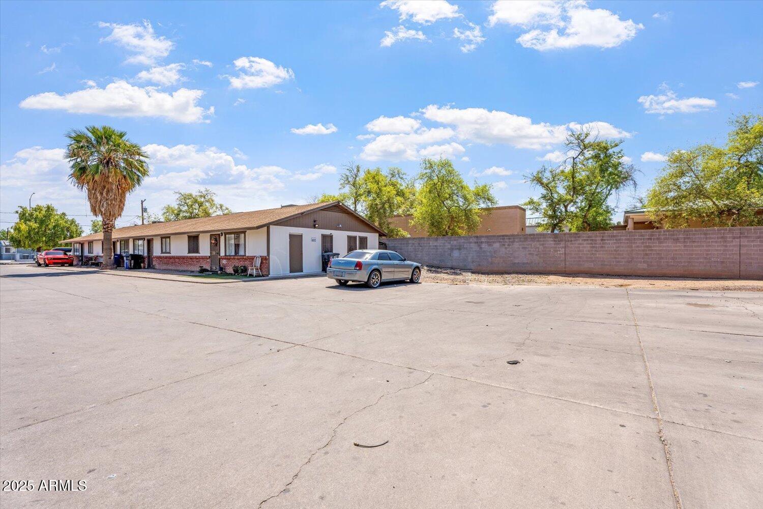 514 S Bellview Road Property Photo 4